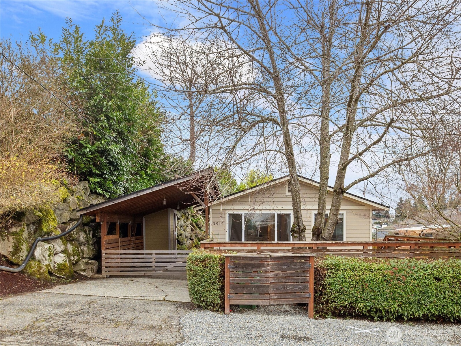 3912 S Findlay Street