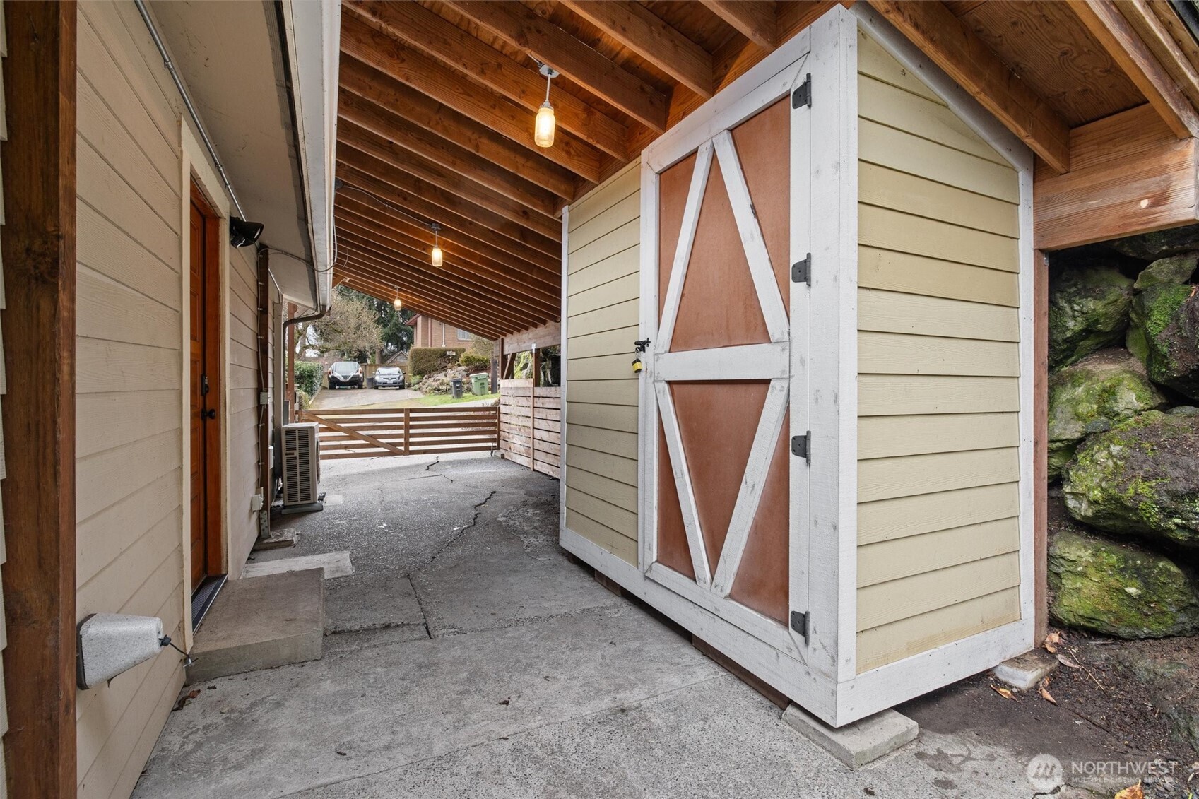 3912 S Findlay Street