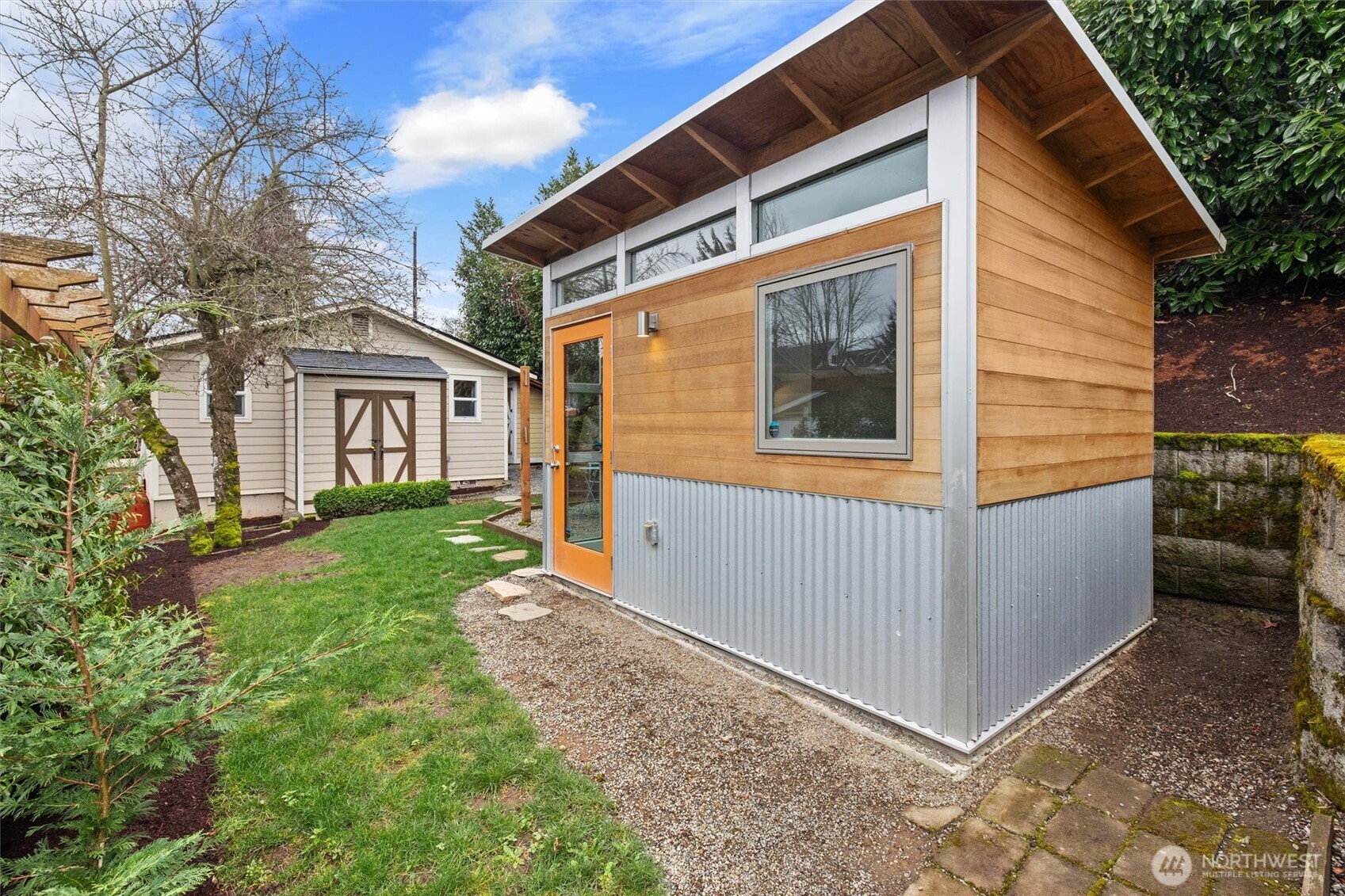 3912 S Findlay Street