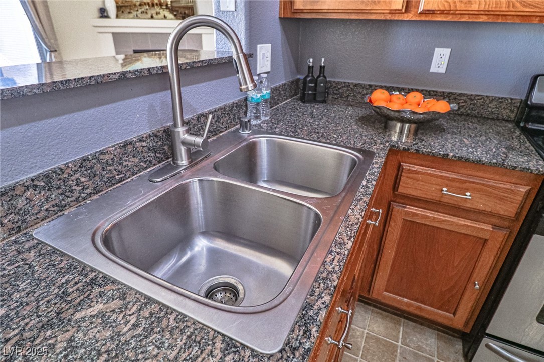 8985 South Durango Drive 2038