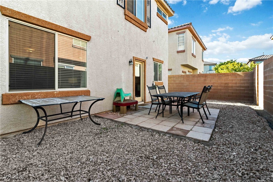 8908 Cambridge Glen Court