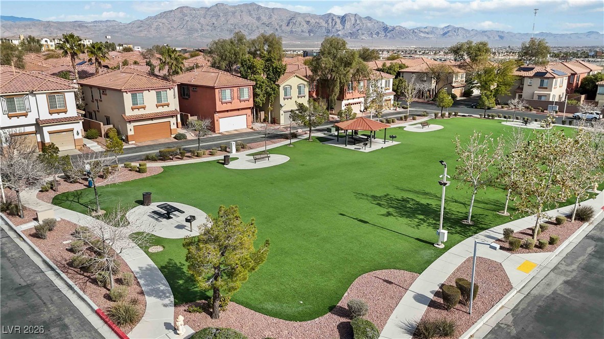 8908 Cambridge Glen Court