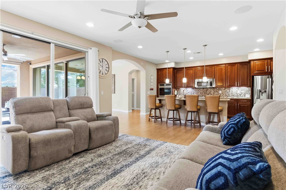 3745 Riviera Regal Avenue