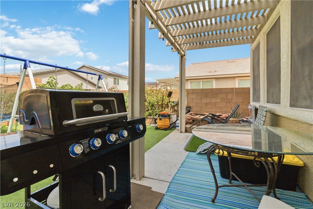 5629 Lookout Crest Street