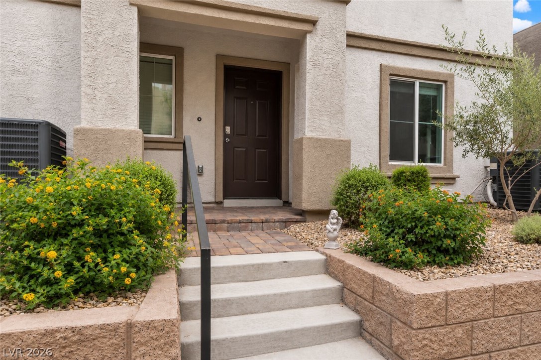 671 Anemone Lane