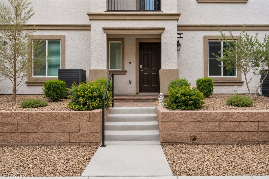 671 Anemone Lane
