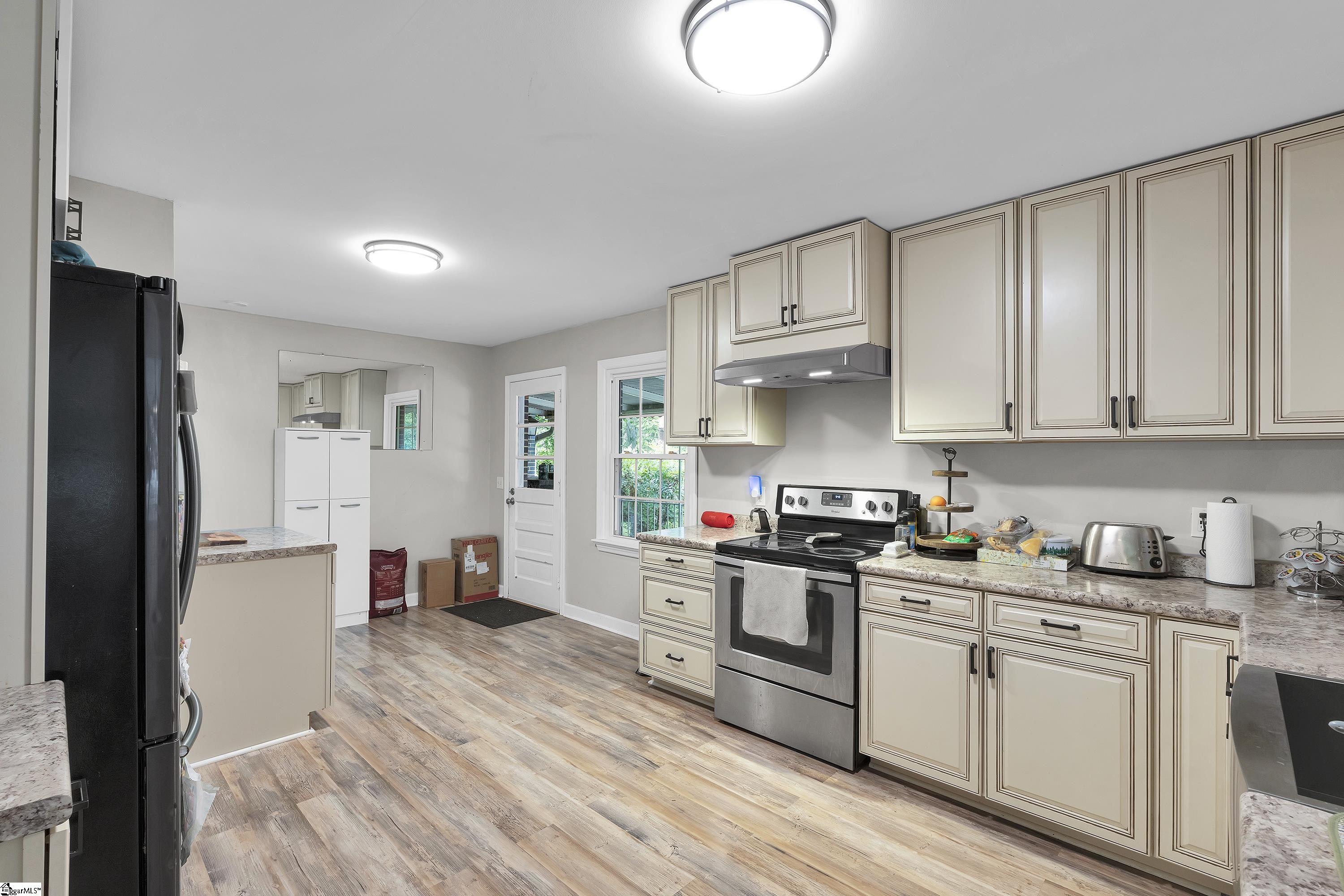 1304 NE Main Street