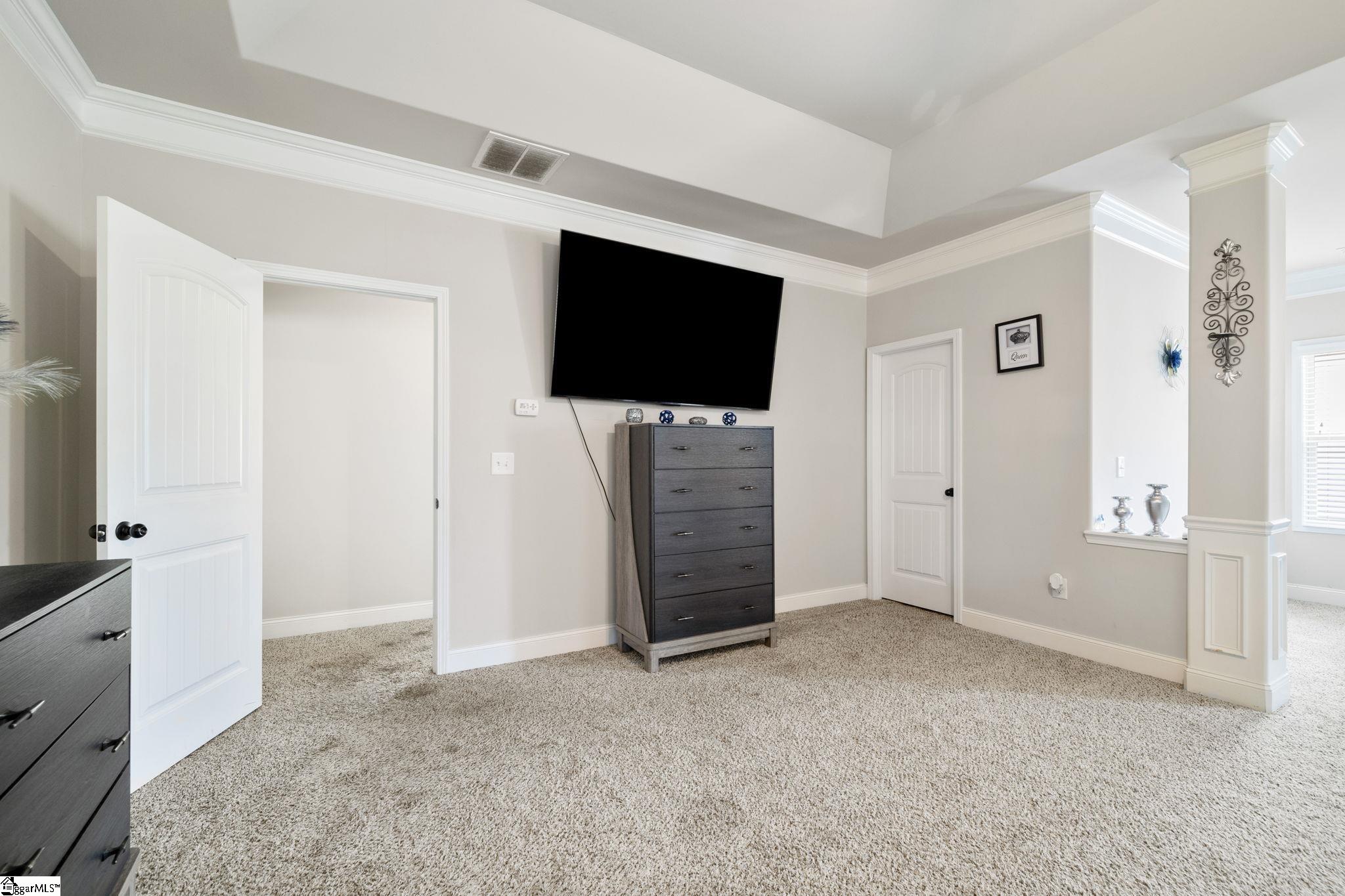 38 Grand River Lane
