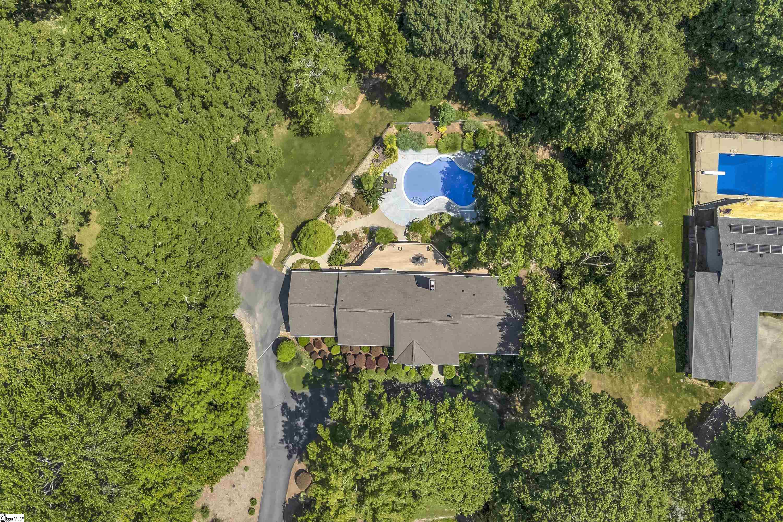 15 Darien Way