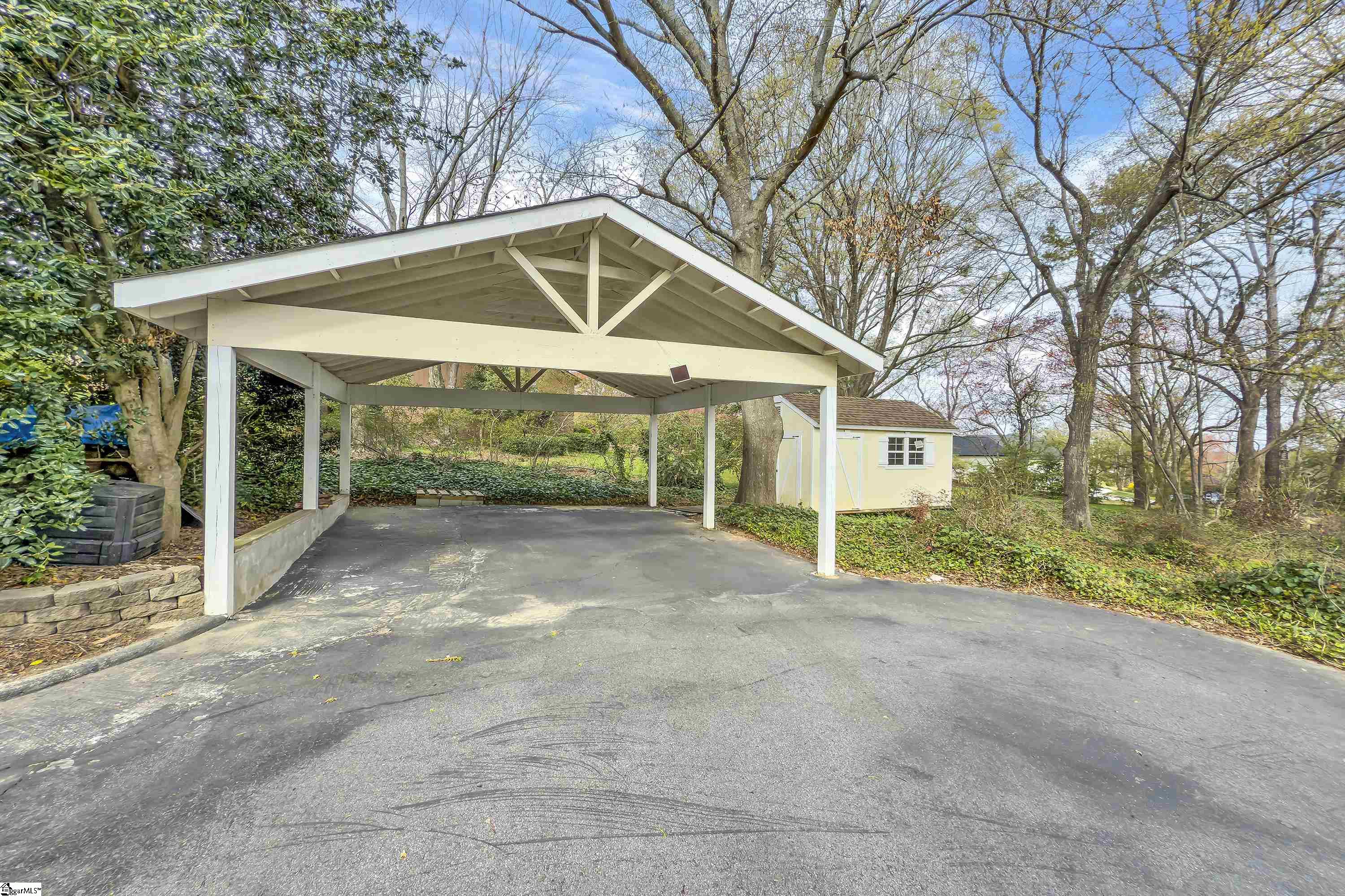 15 Darien Way