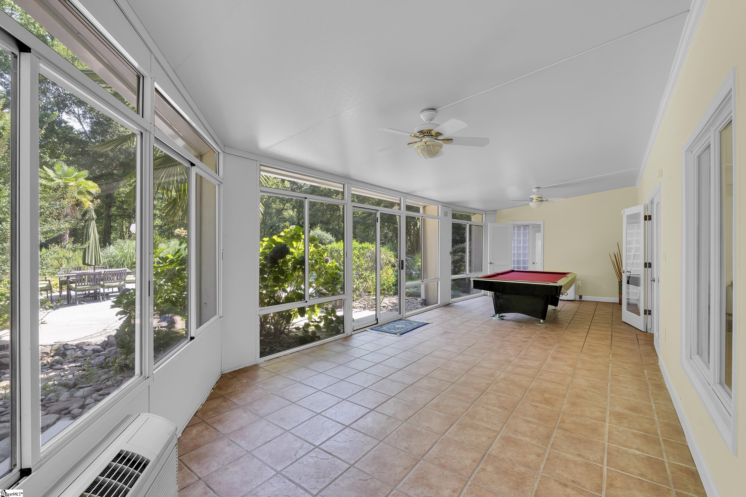15 Darien Way