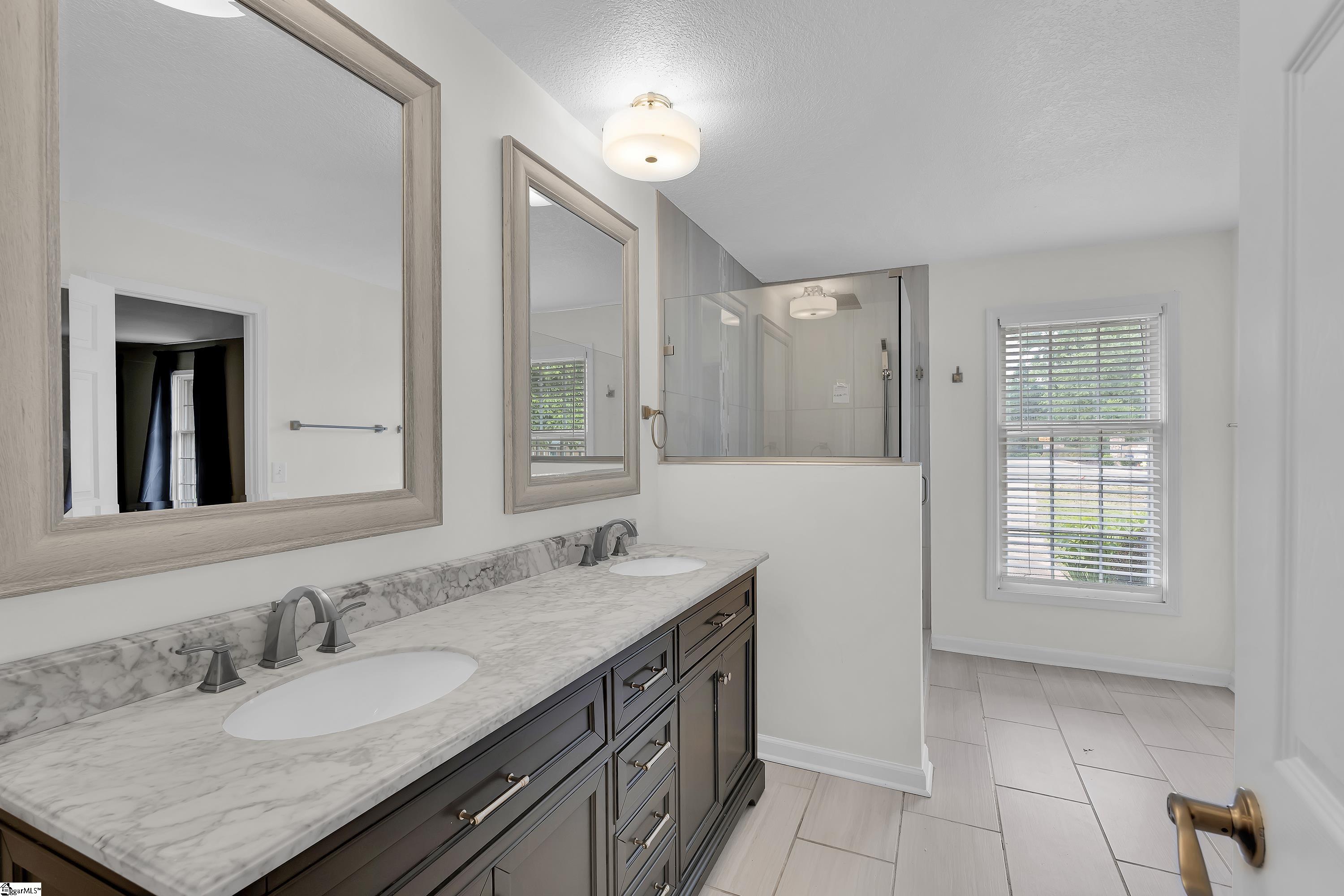 203 Roper Mountain Rd Extension