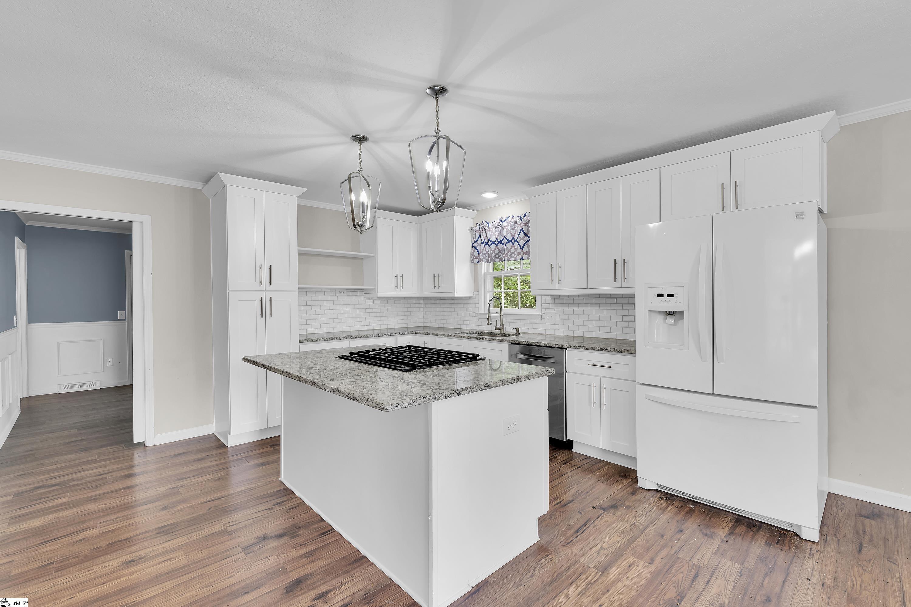 203 Roper Mountain Rd Extension