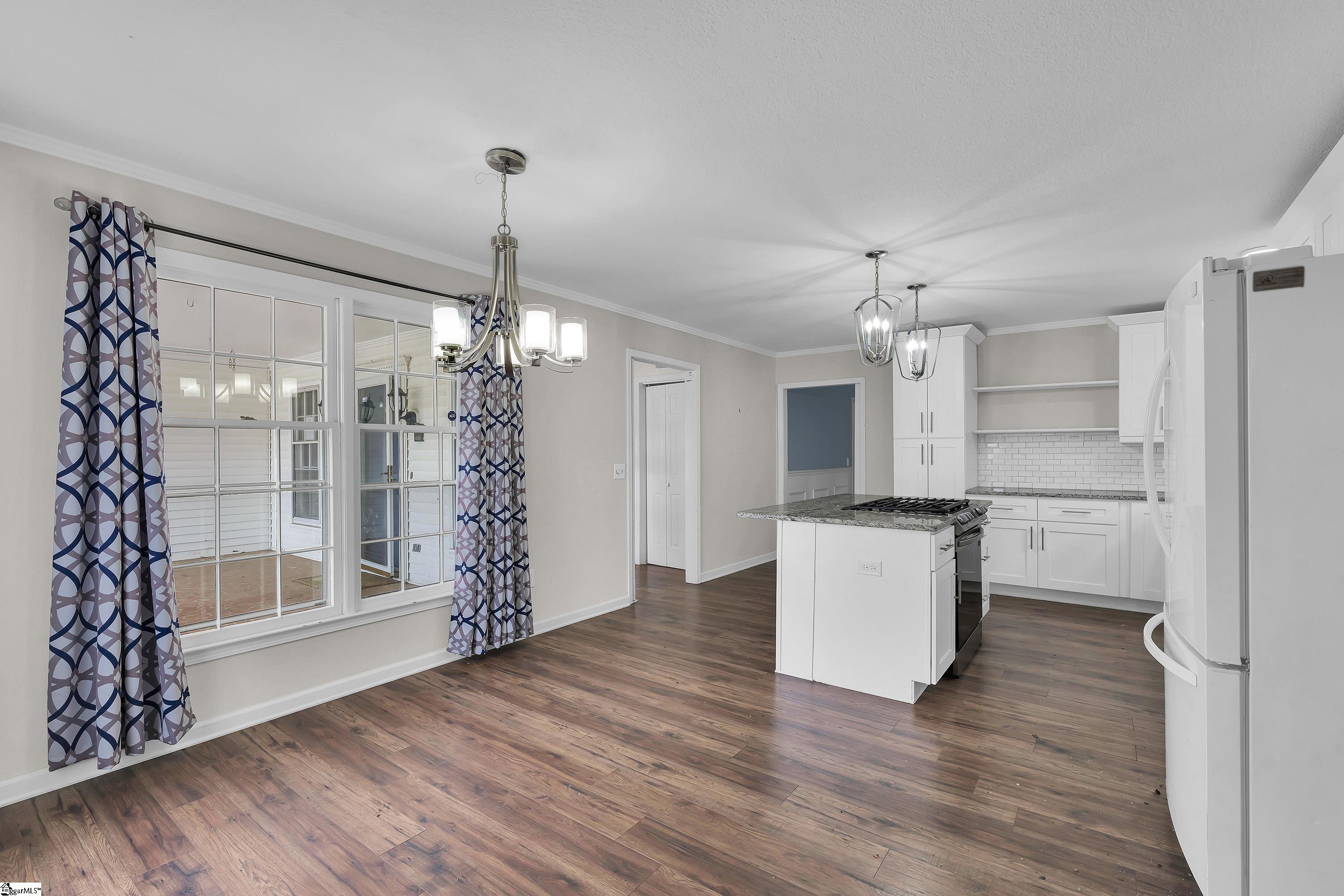 203 Roper Mountain Rd Extension