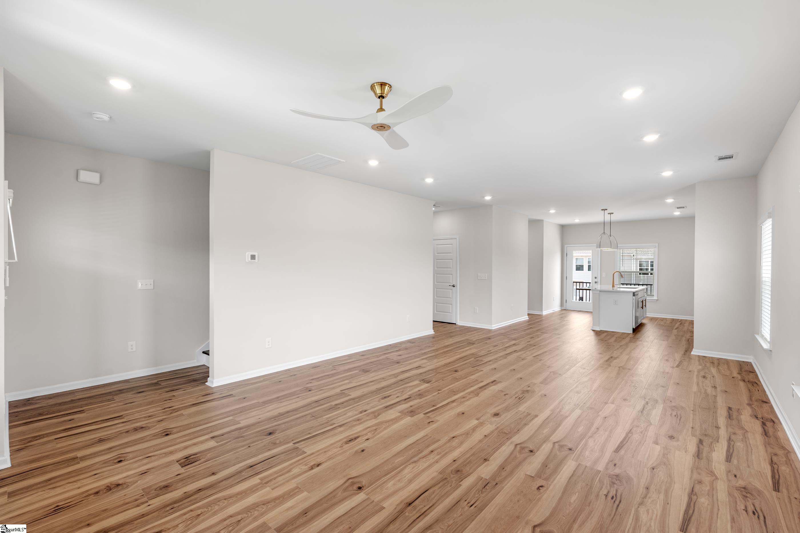 41 Leander Drive