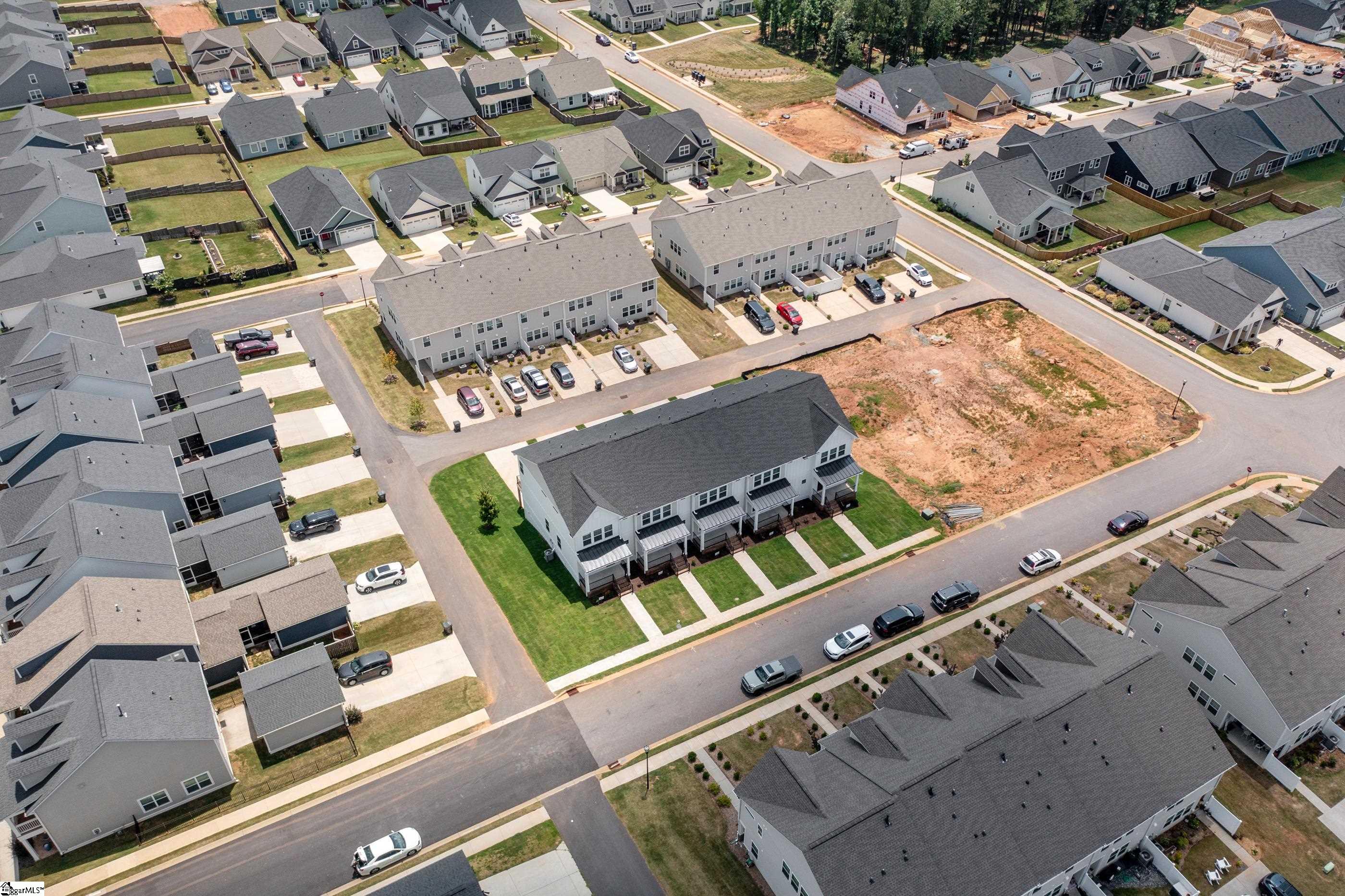 39 Leander Drive