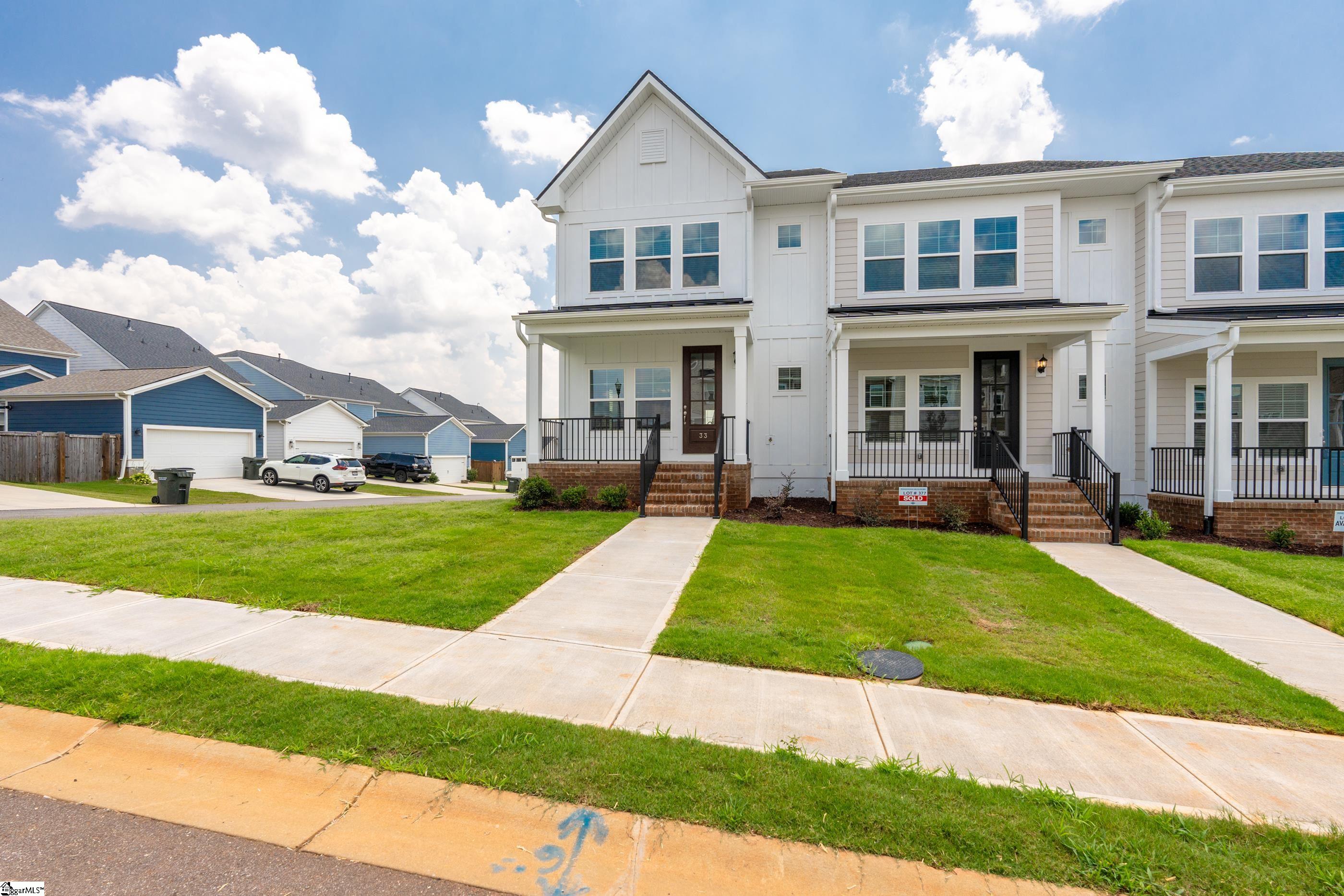 33 Leander Drive