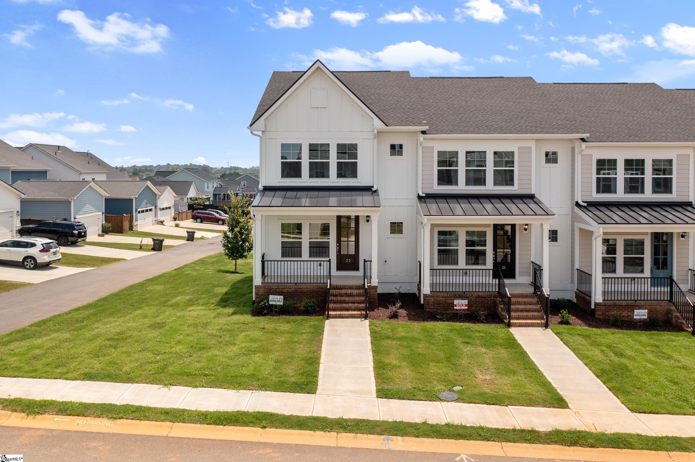 33 Leander Drive