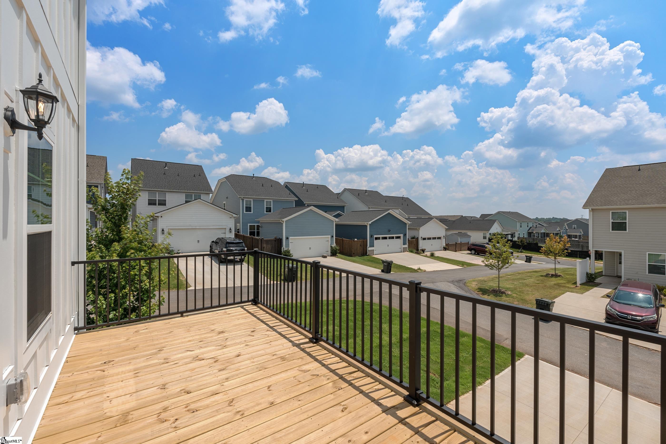 33 Leander Drive