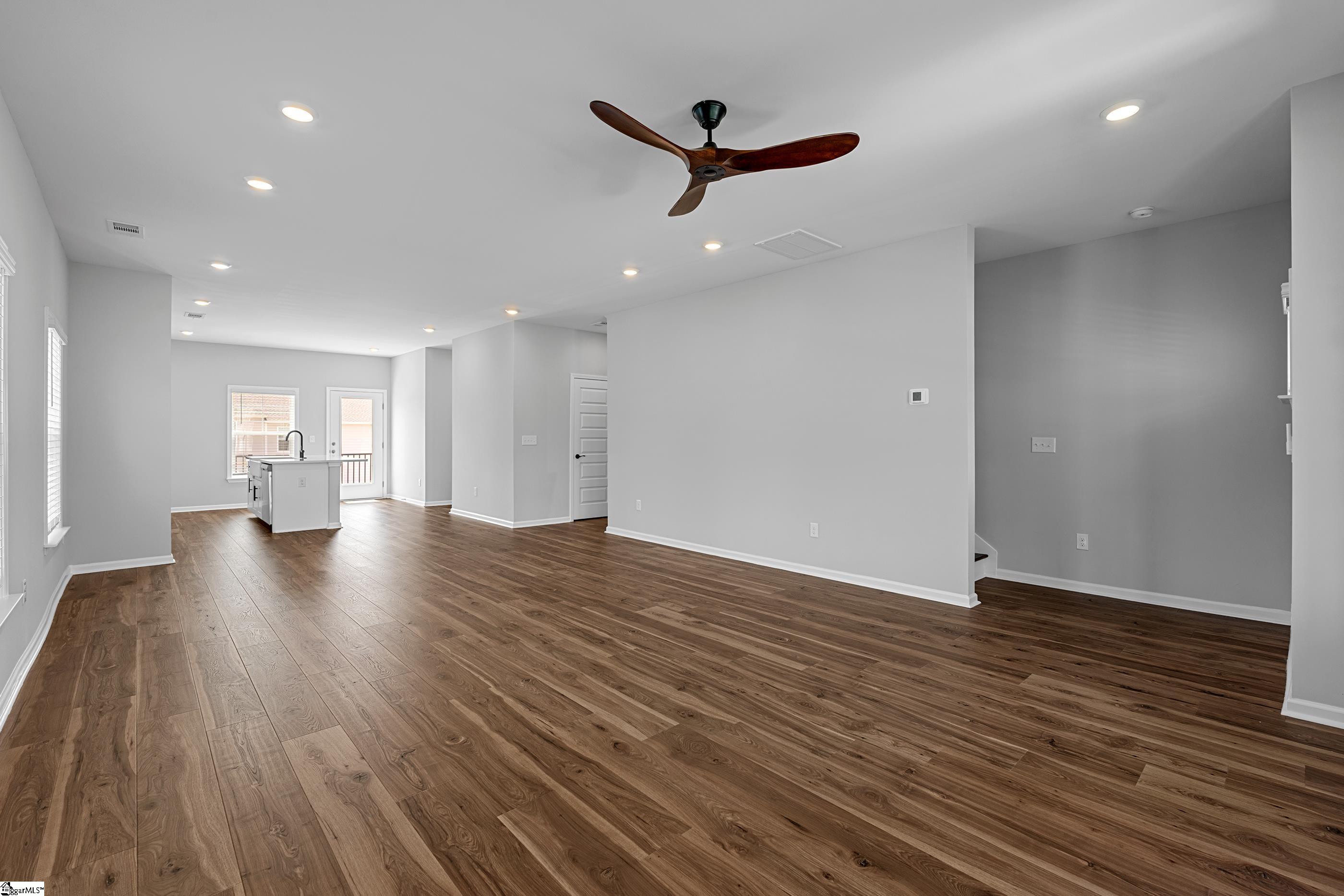 33 Leander Drive