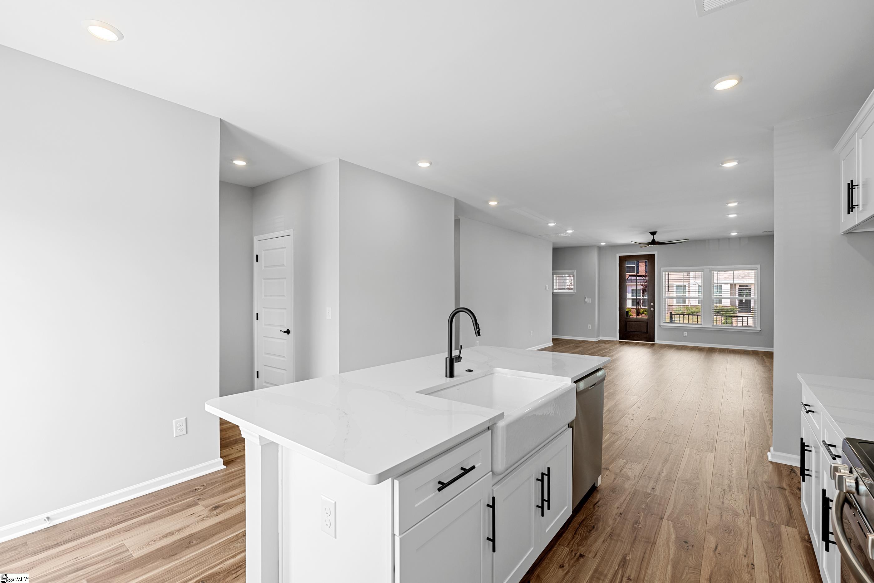 33 Leander Drive
