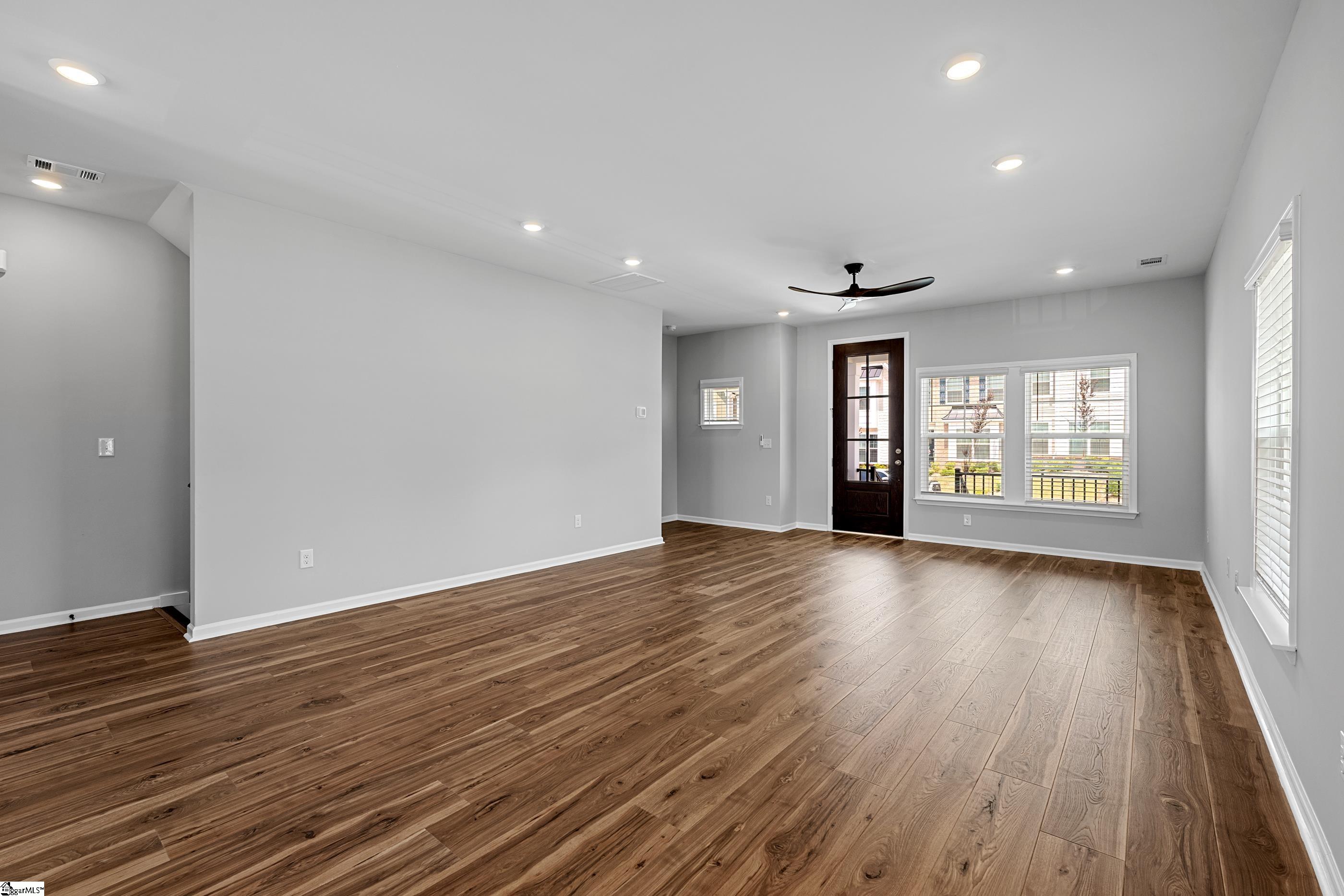 33 Leander Drive