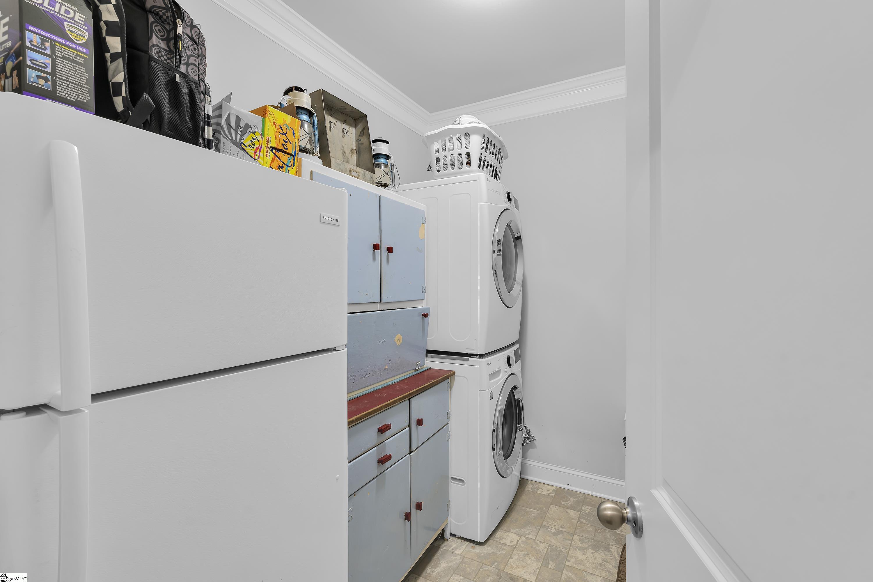 878 Deepwood Court