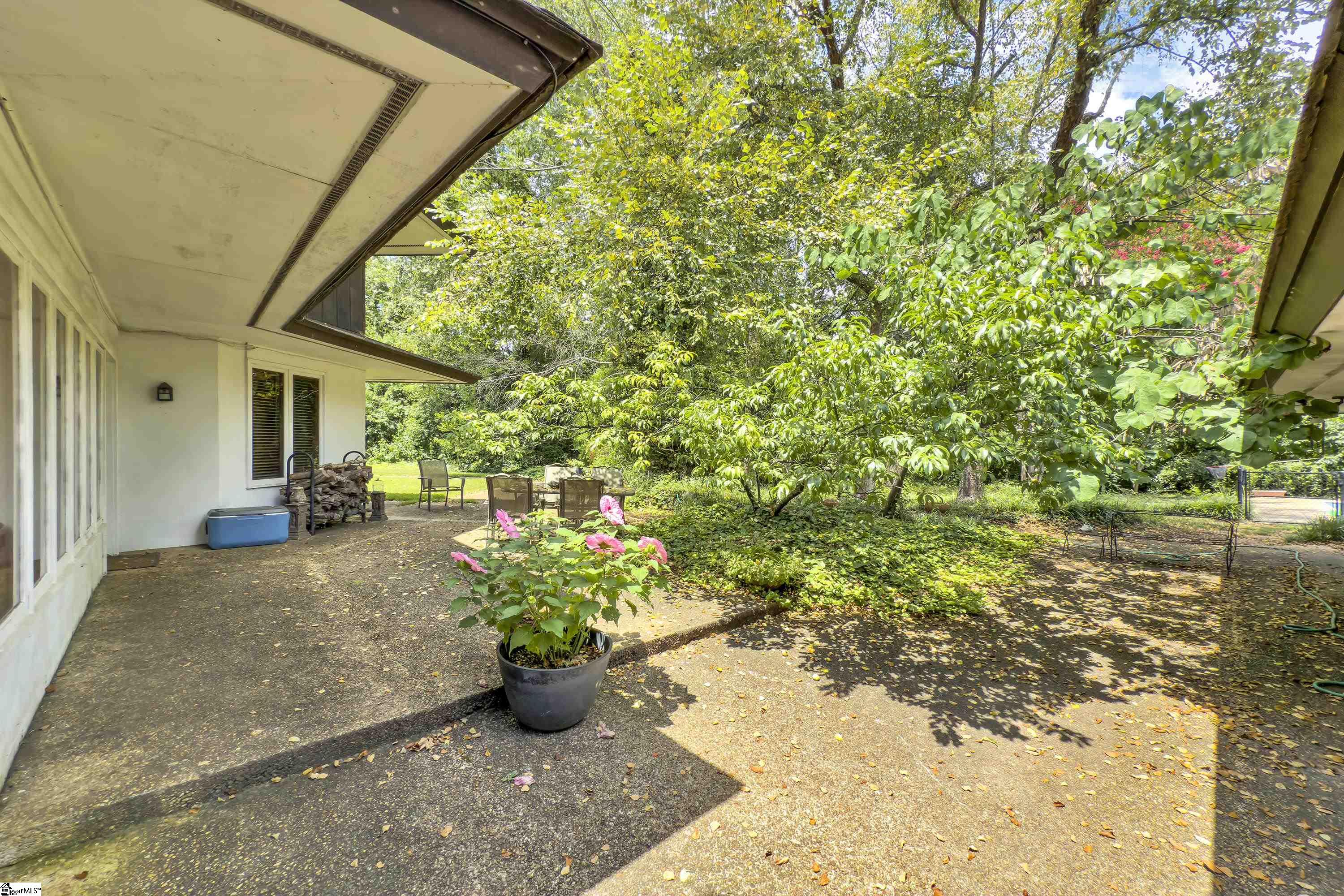 627 Pelham Road