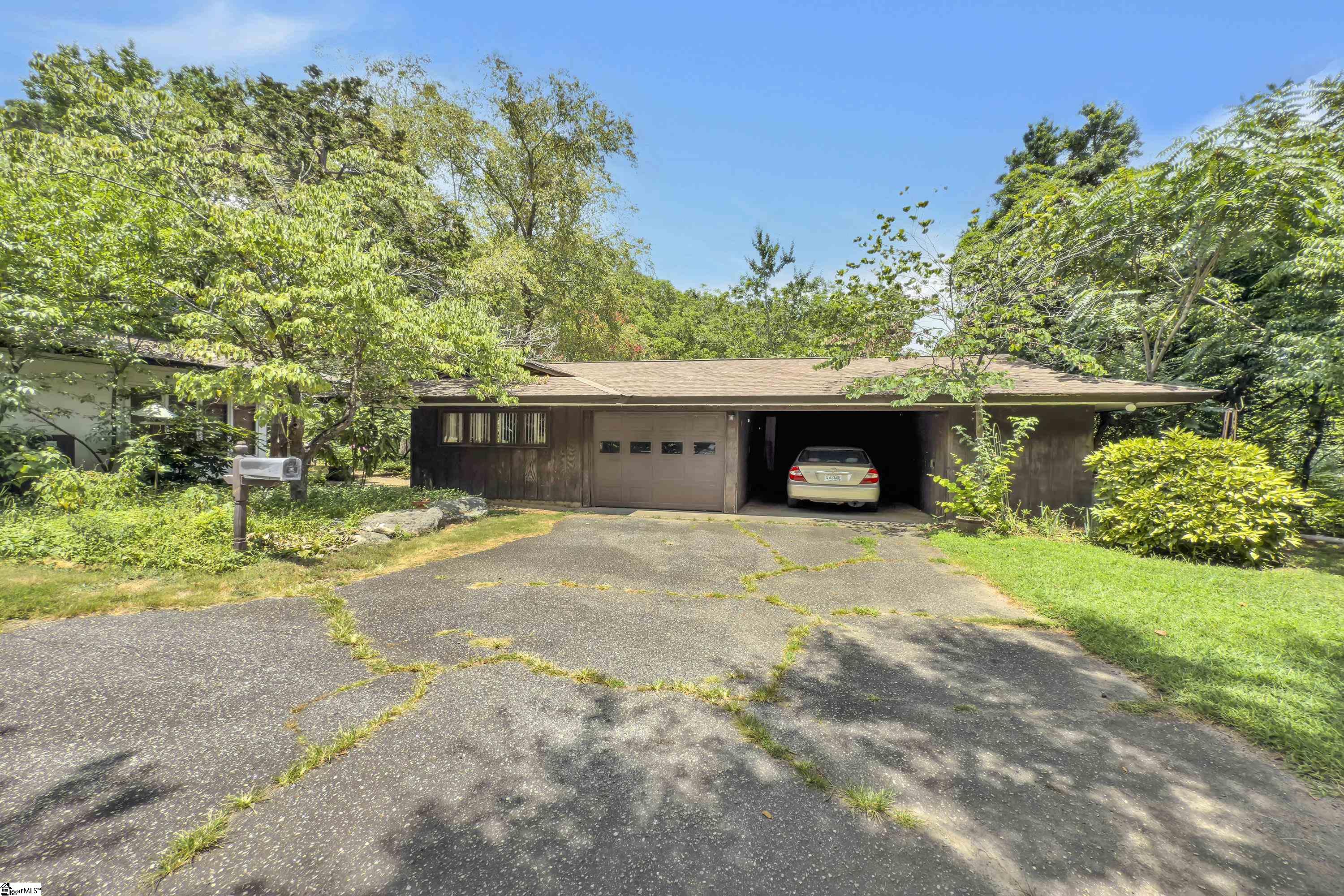 627 Pelham Road