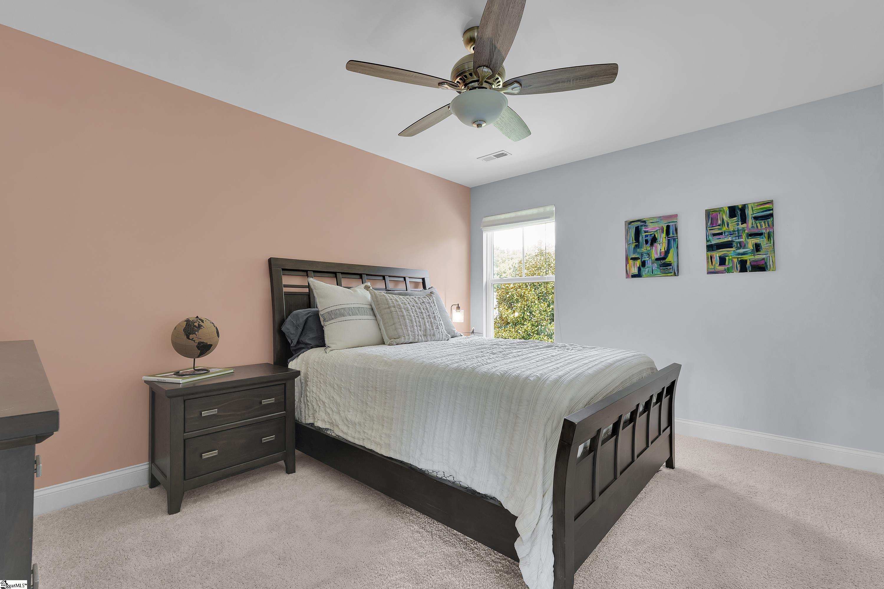 5 Foxbourne Way