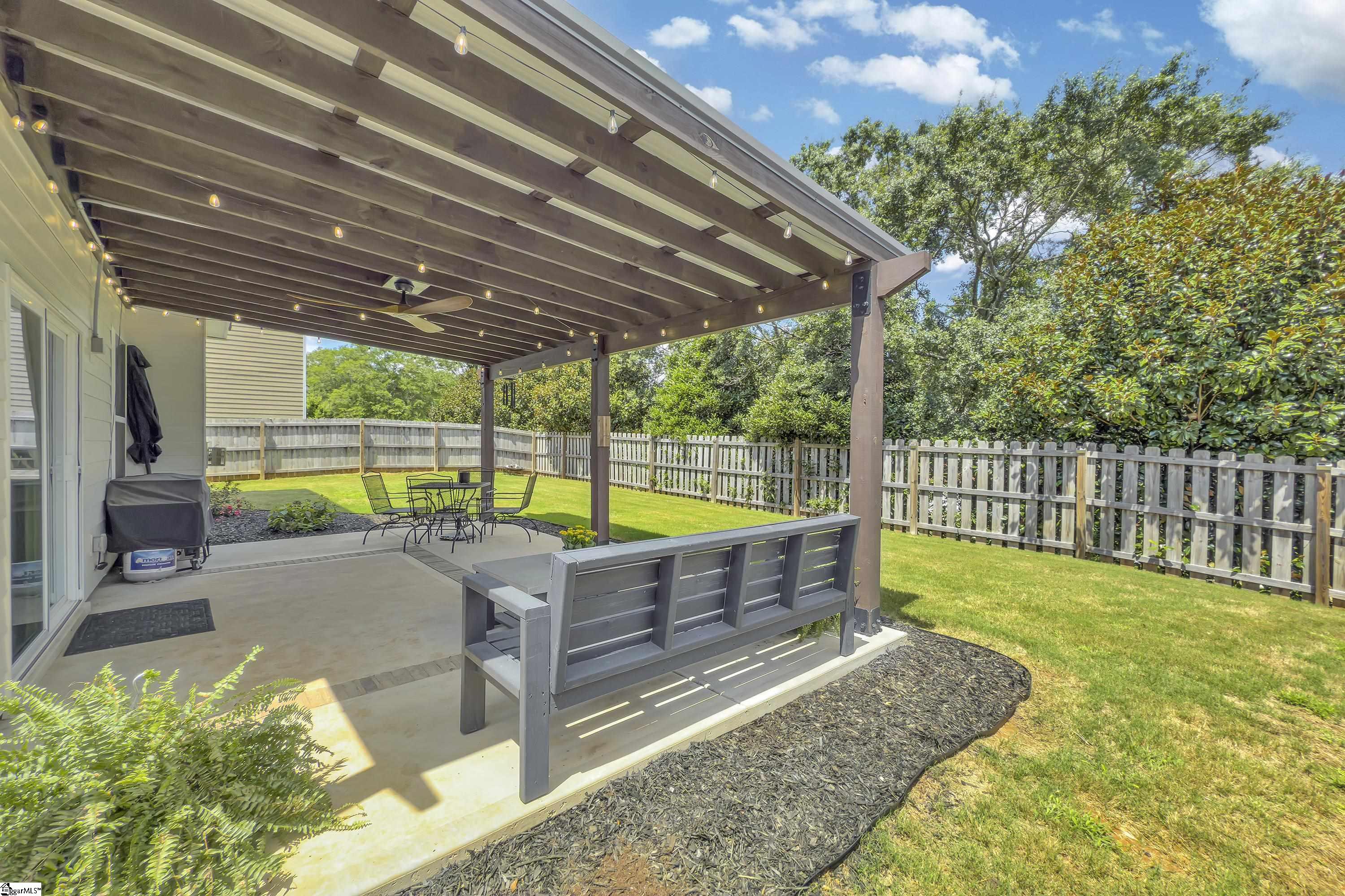 5 Foxbourne Way