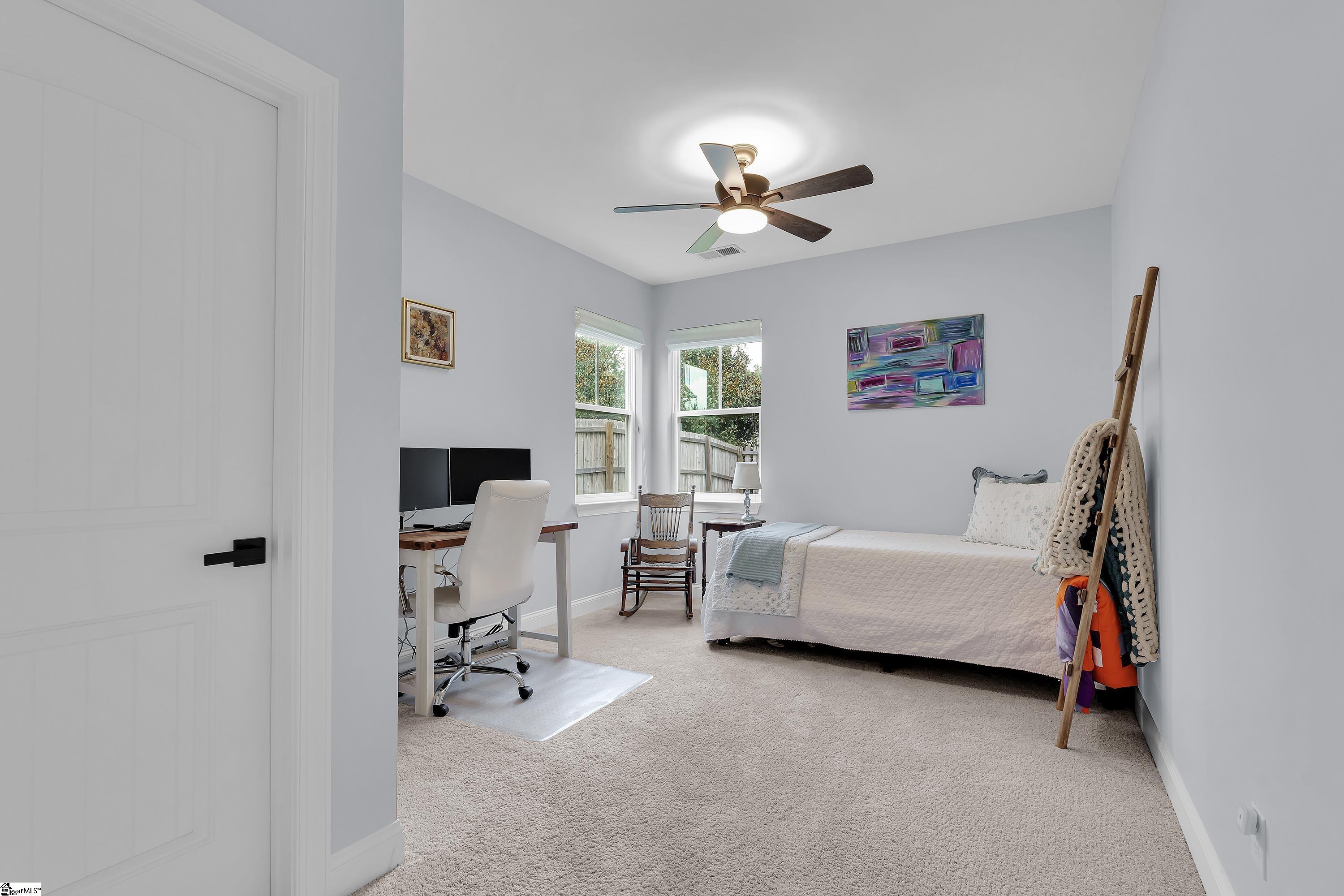 5 Foxbourne Way