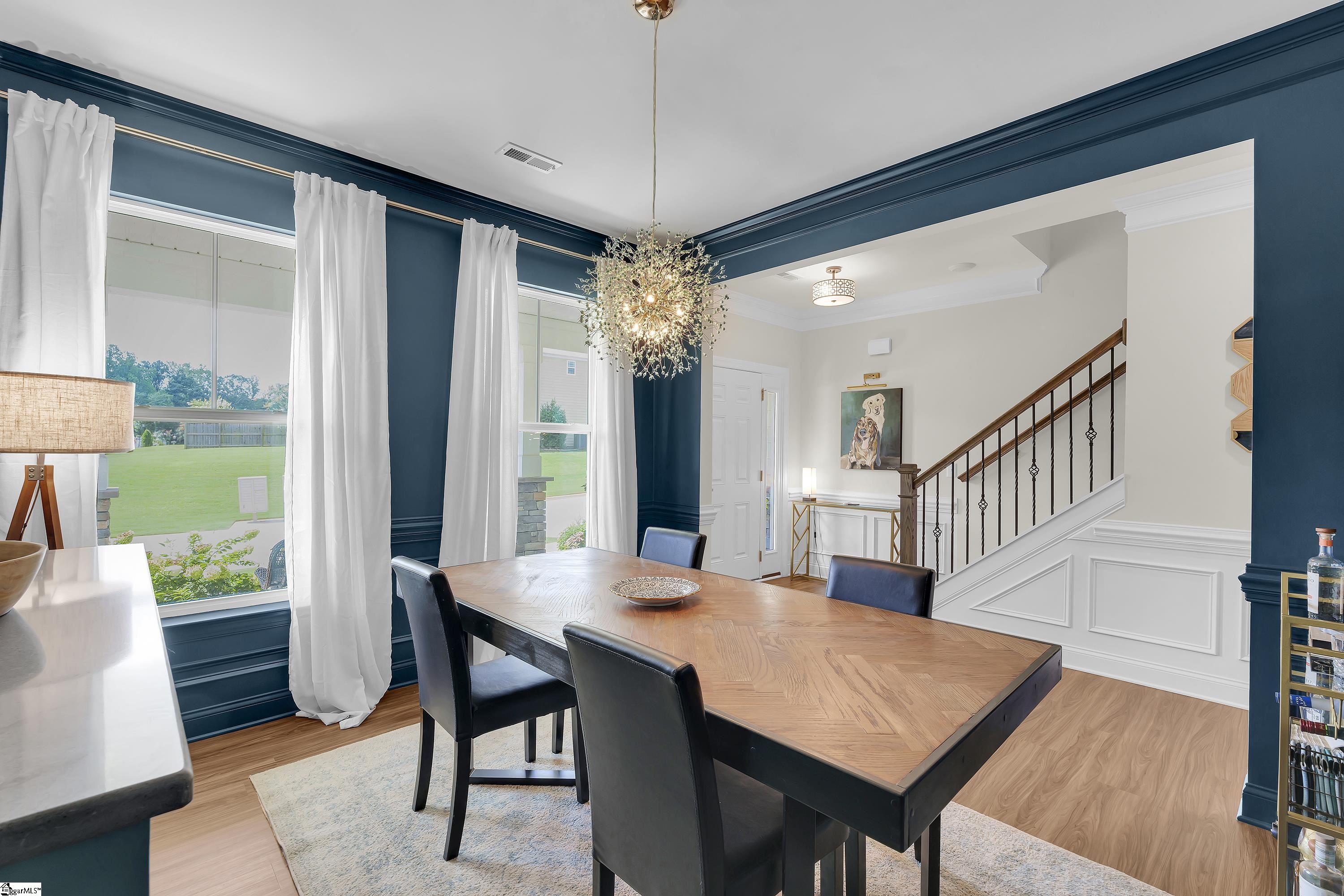 5 Foxbourne Way