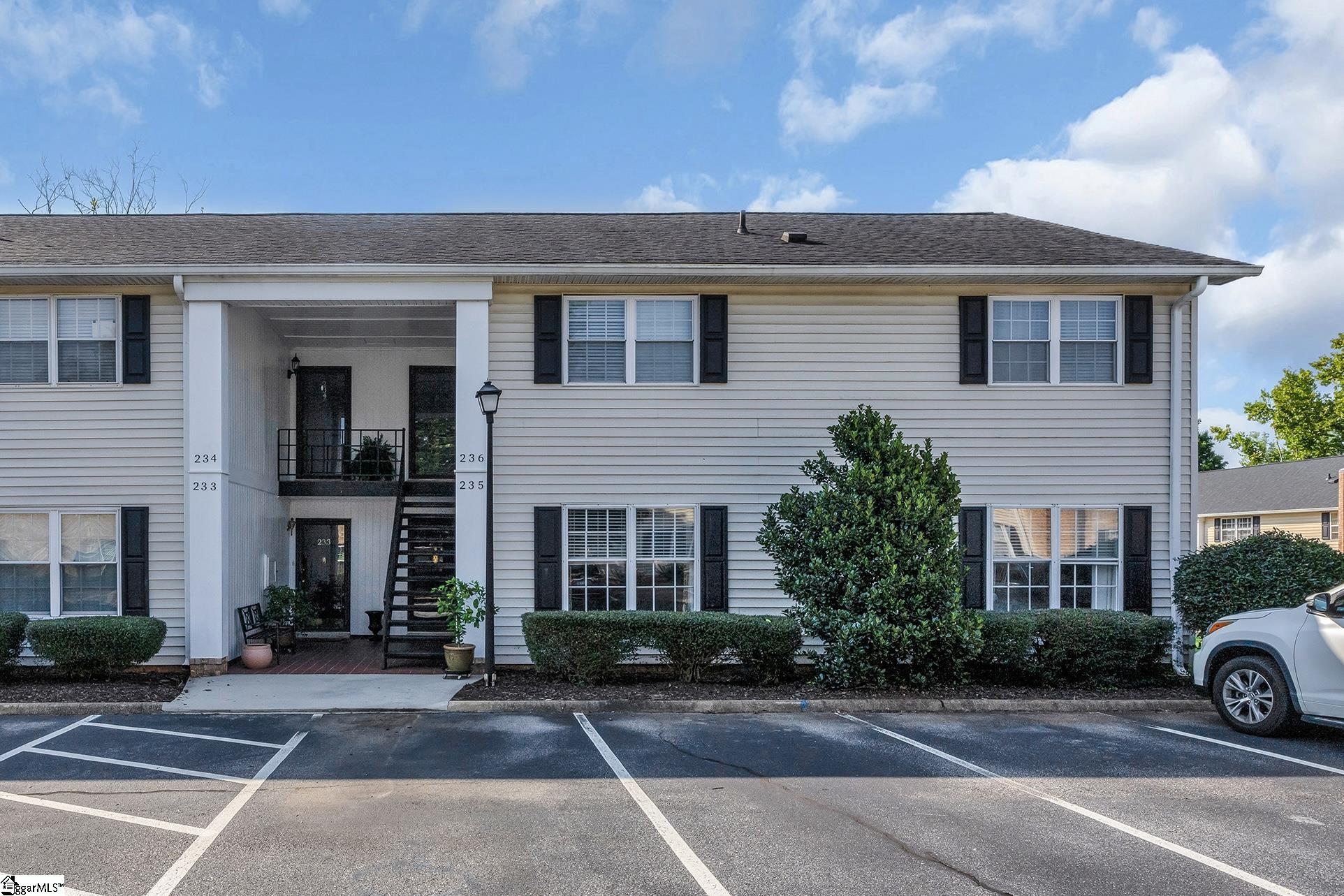925 Cleveland Street Unit 235