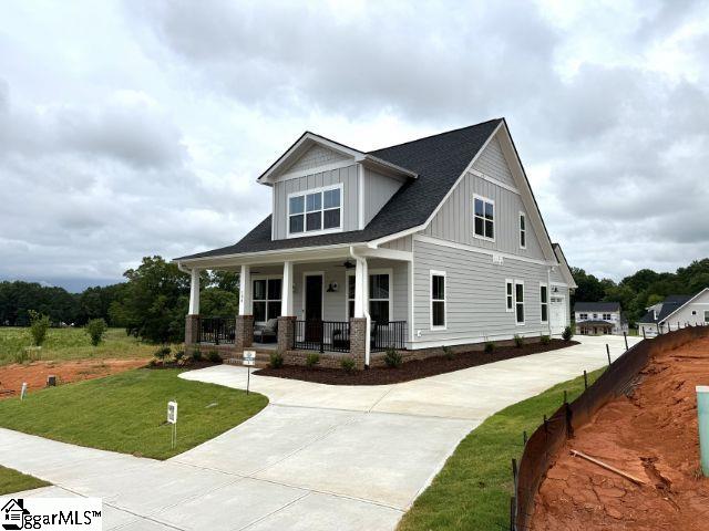 104 Benjamin Boulevard