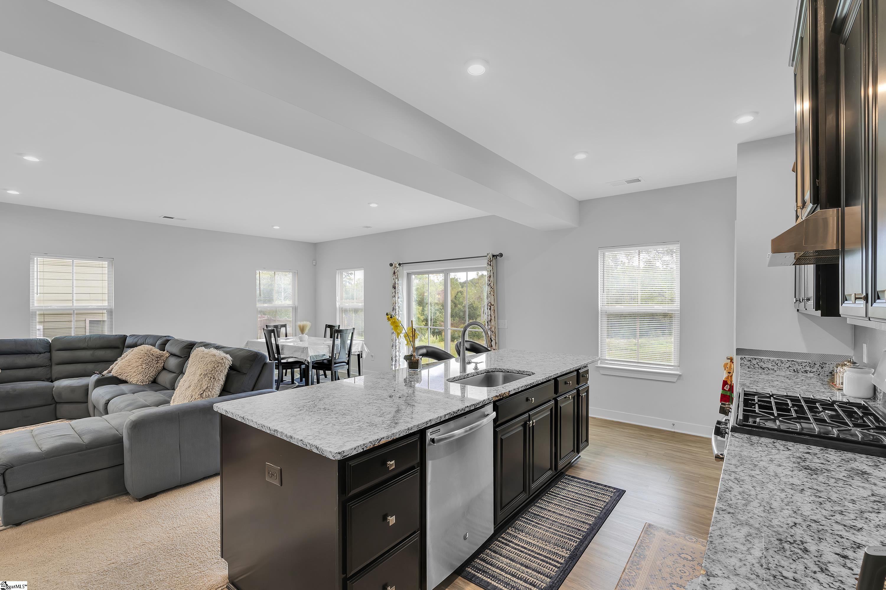 756 Windward Lane, Duncan