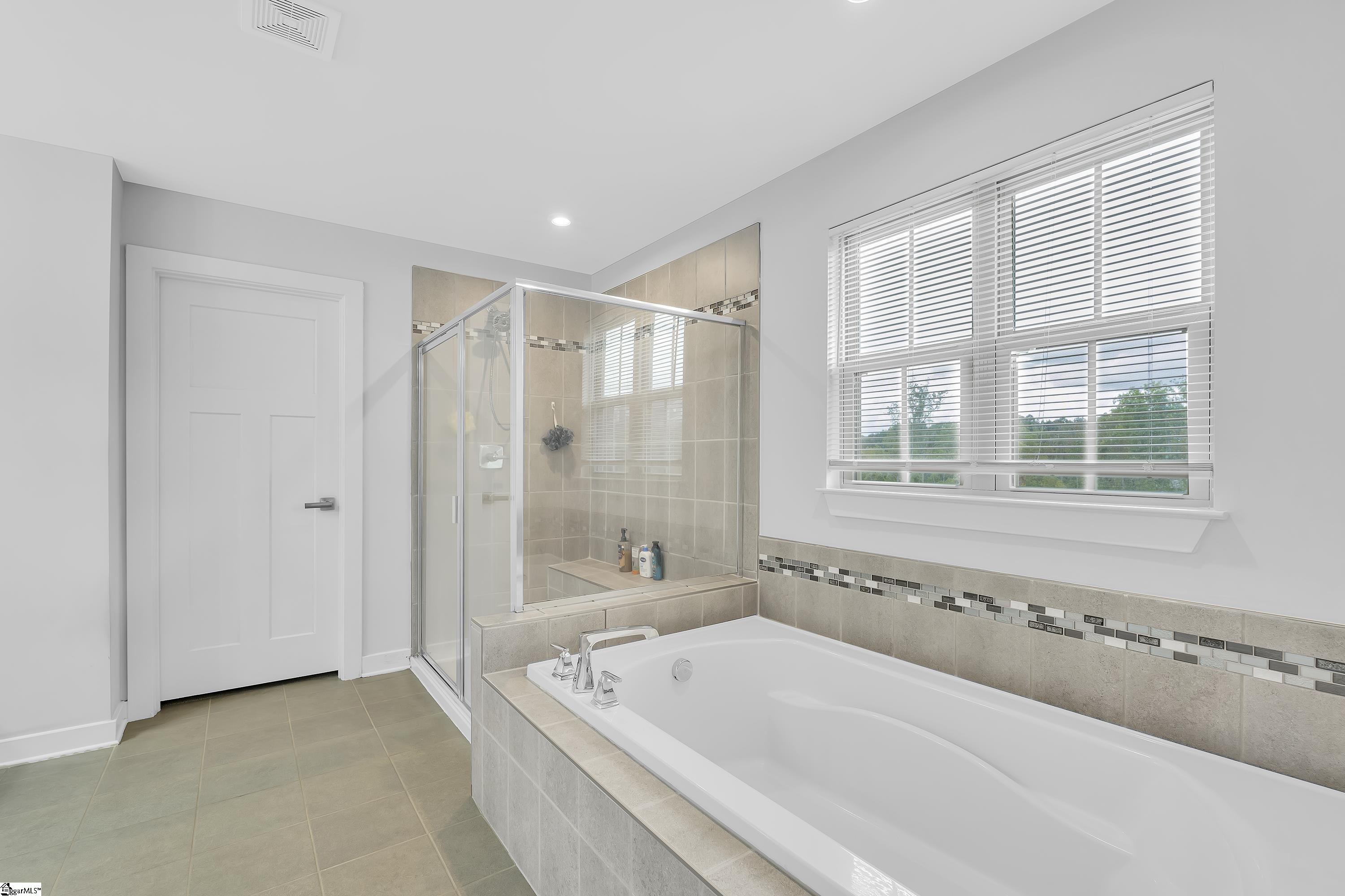 756 Windward Lane, Duncan