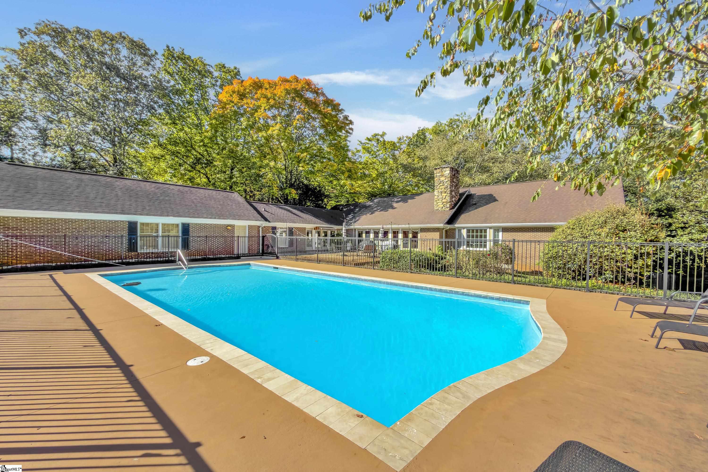 102 Graystone Road, Greenville