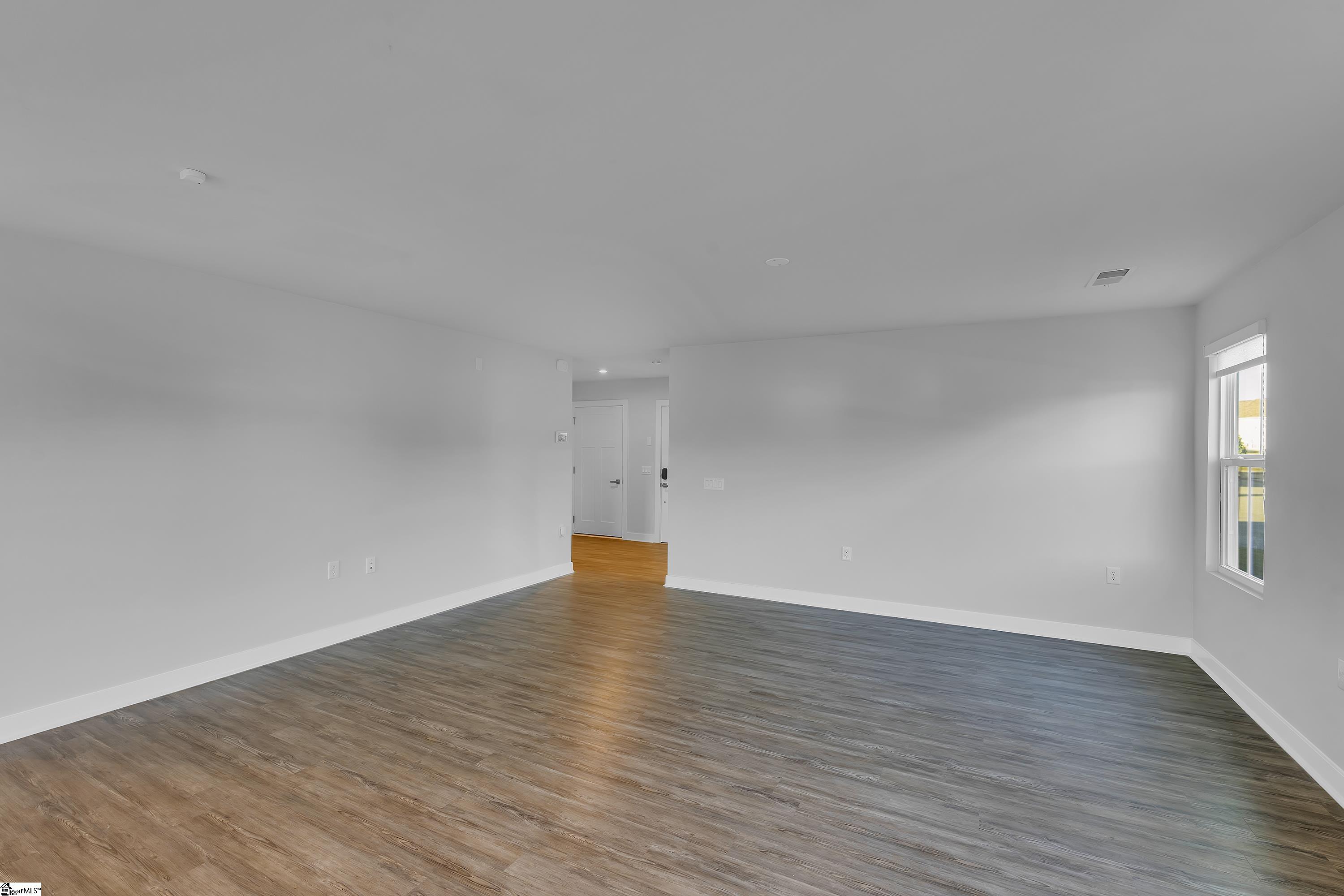 803 Shady Oak Court, Boiling Springs