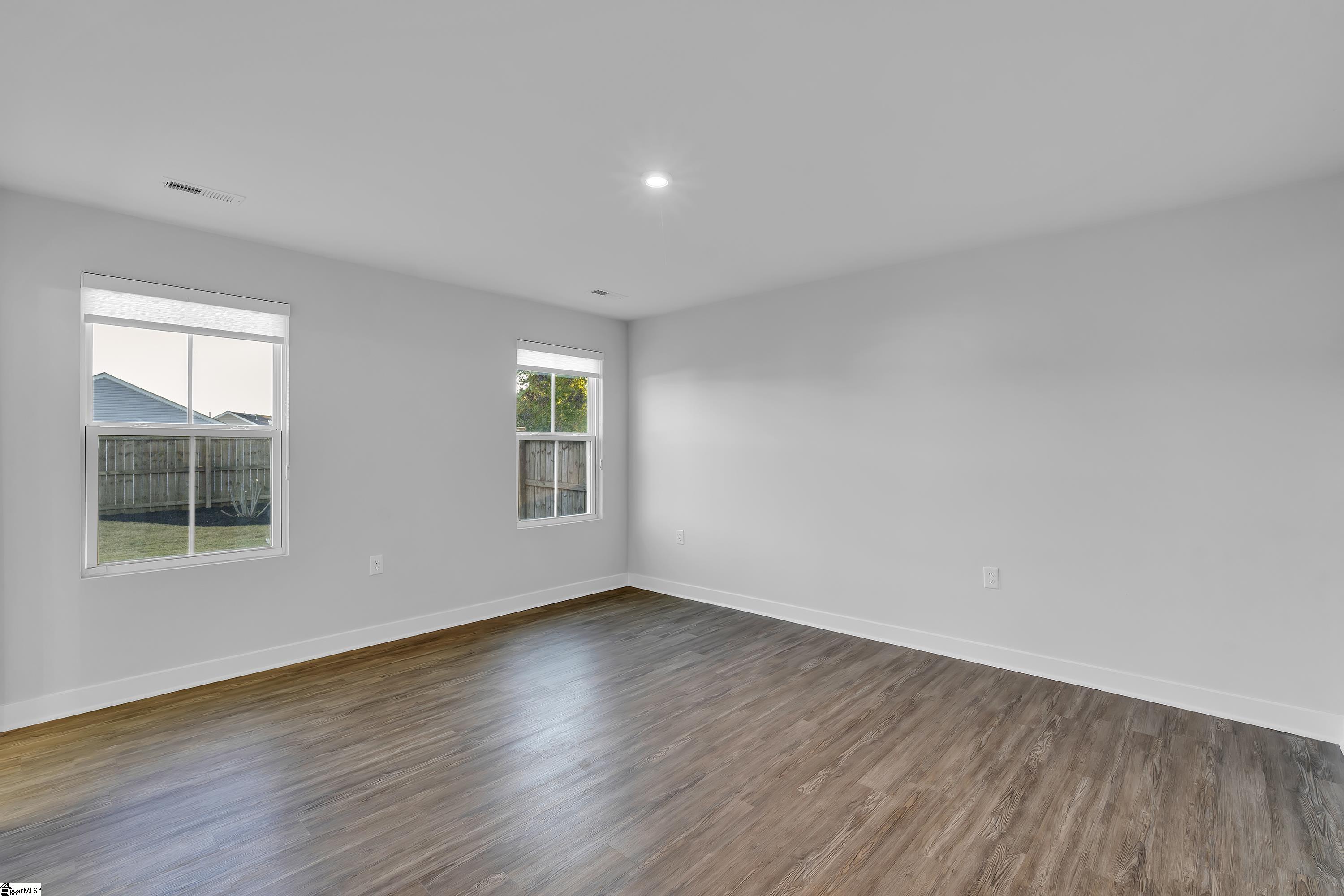 803 Shady Oak Court, Boiling Springs