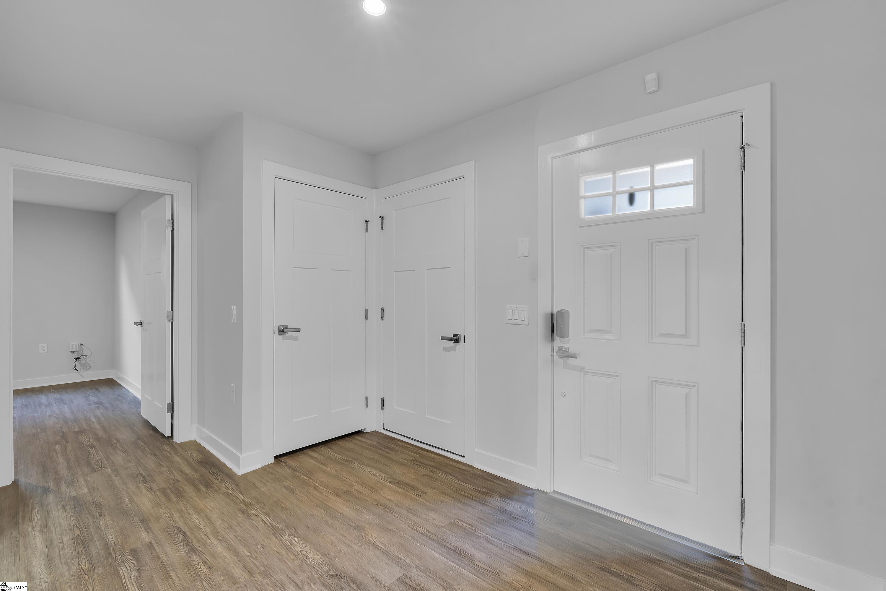 803 Shady Oak Court, Boiling Springs