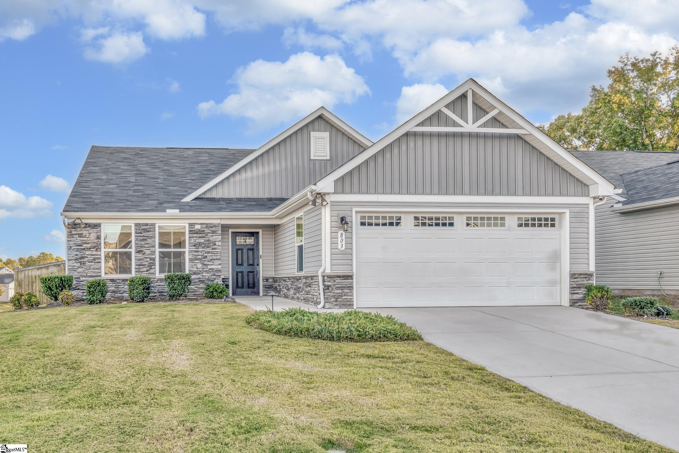 803 Shady Oak Court, Boiling Springs