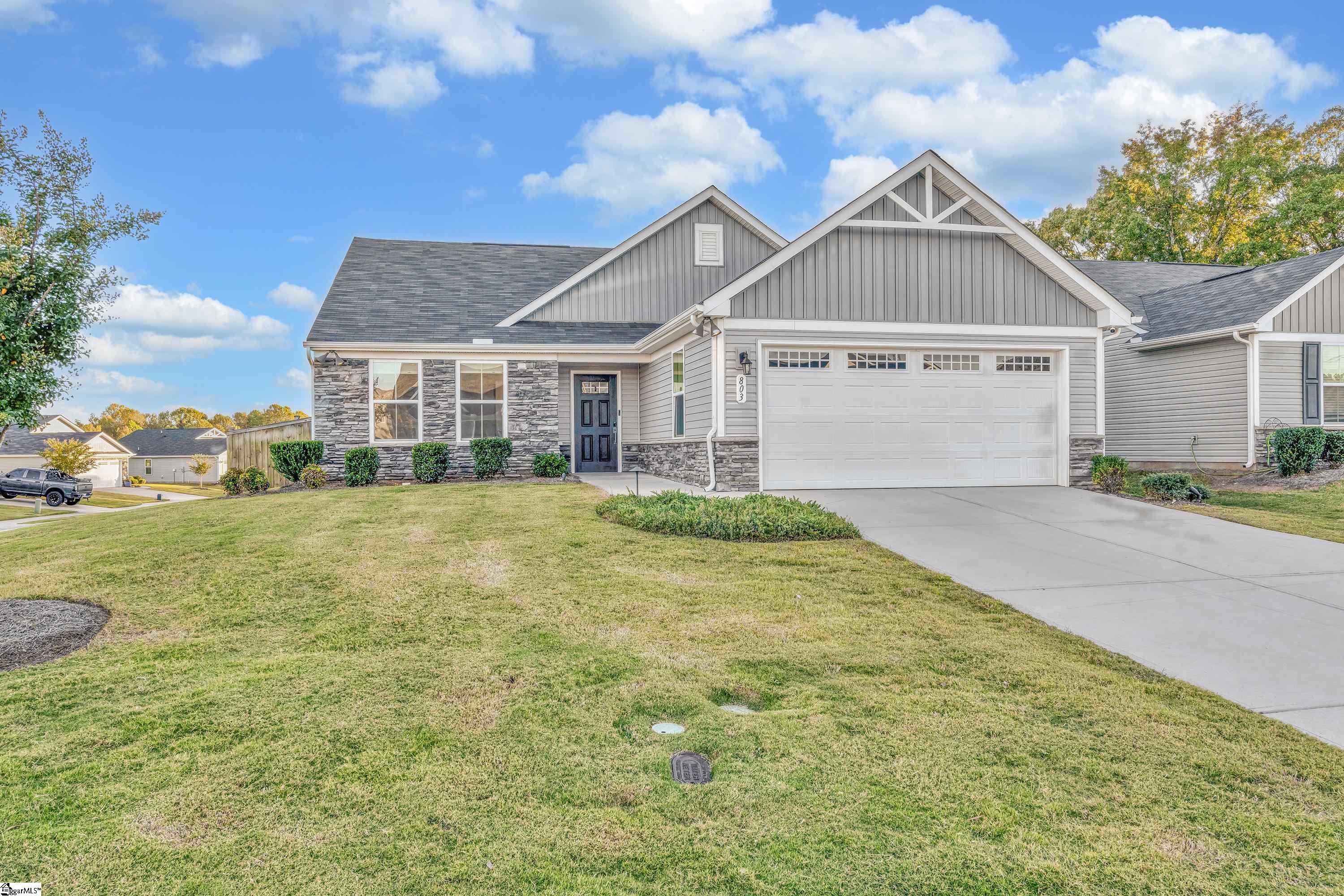 803 Shady Oak Court, Boiling Springs