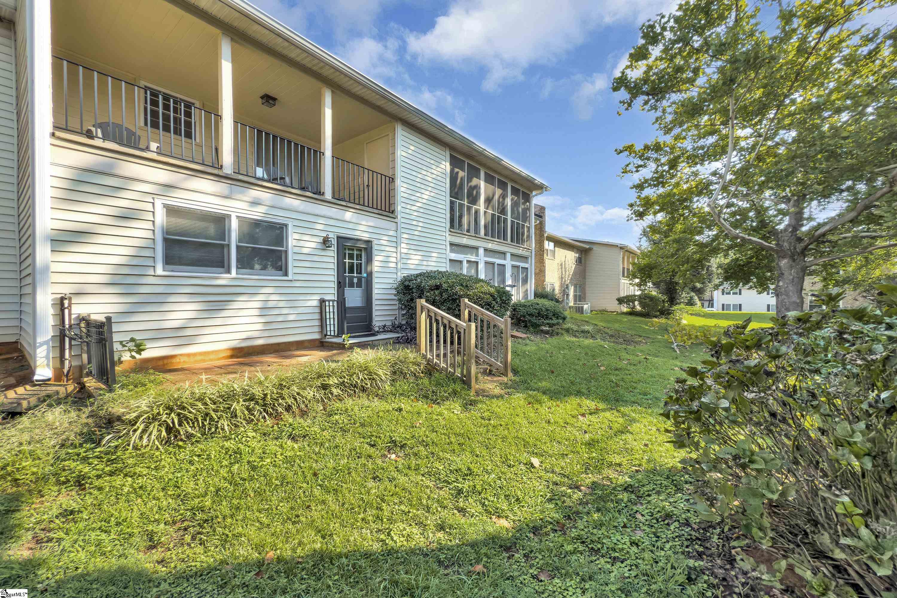 925 Cleveland Street Unit 235, Greenville Unit: Unit 235