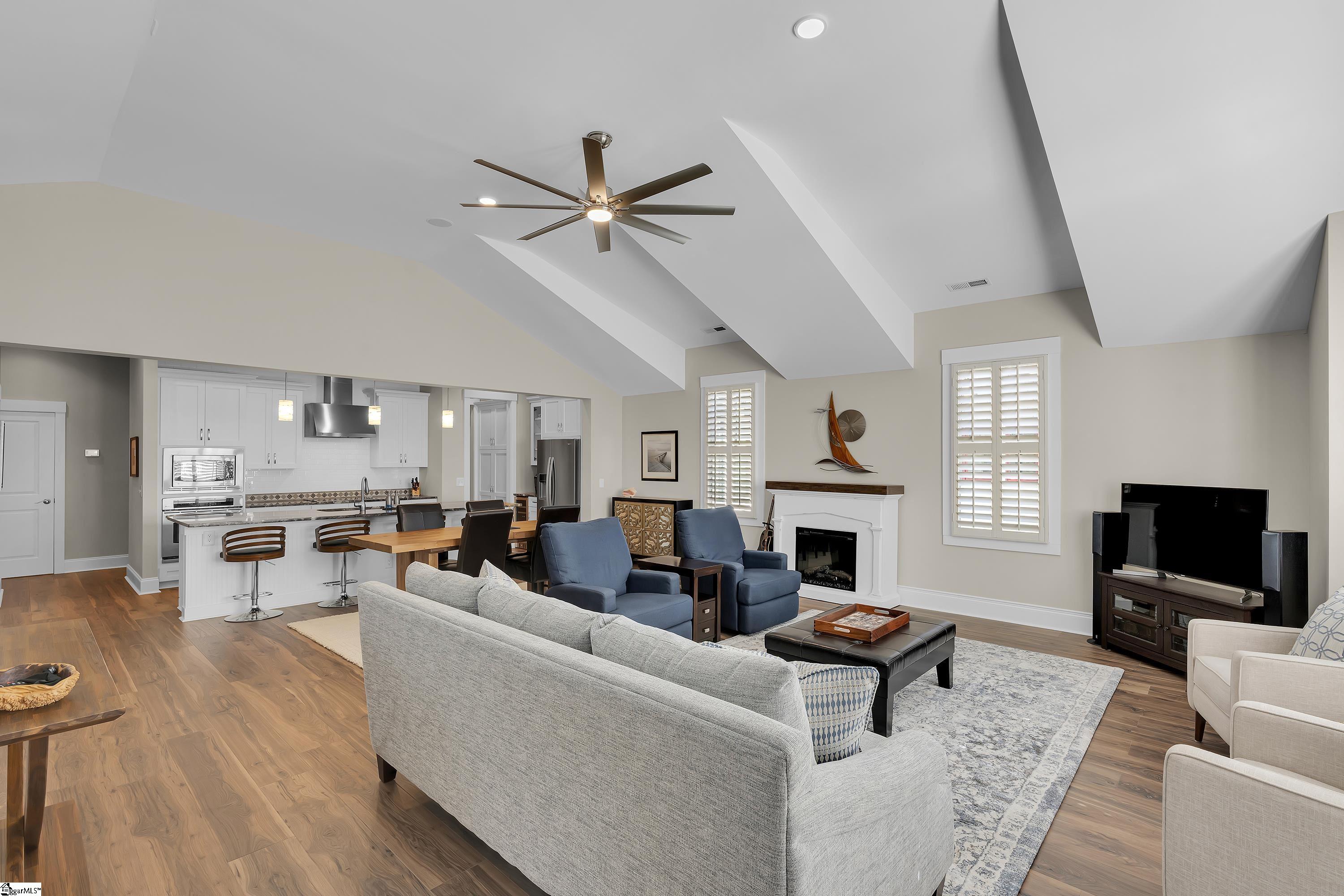 106 West Park Avenue Unit B