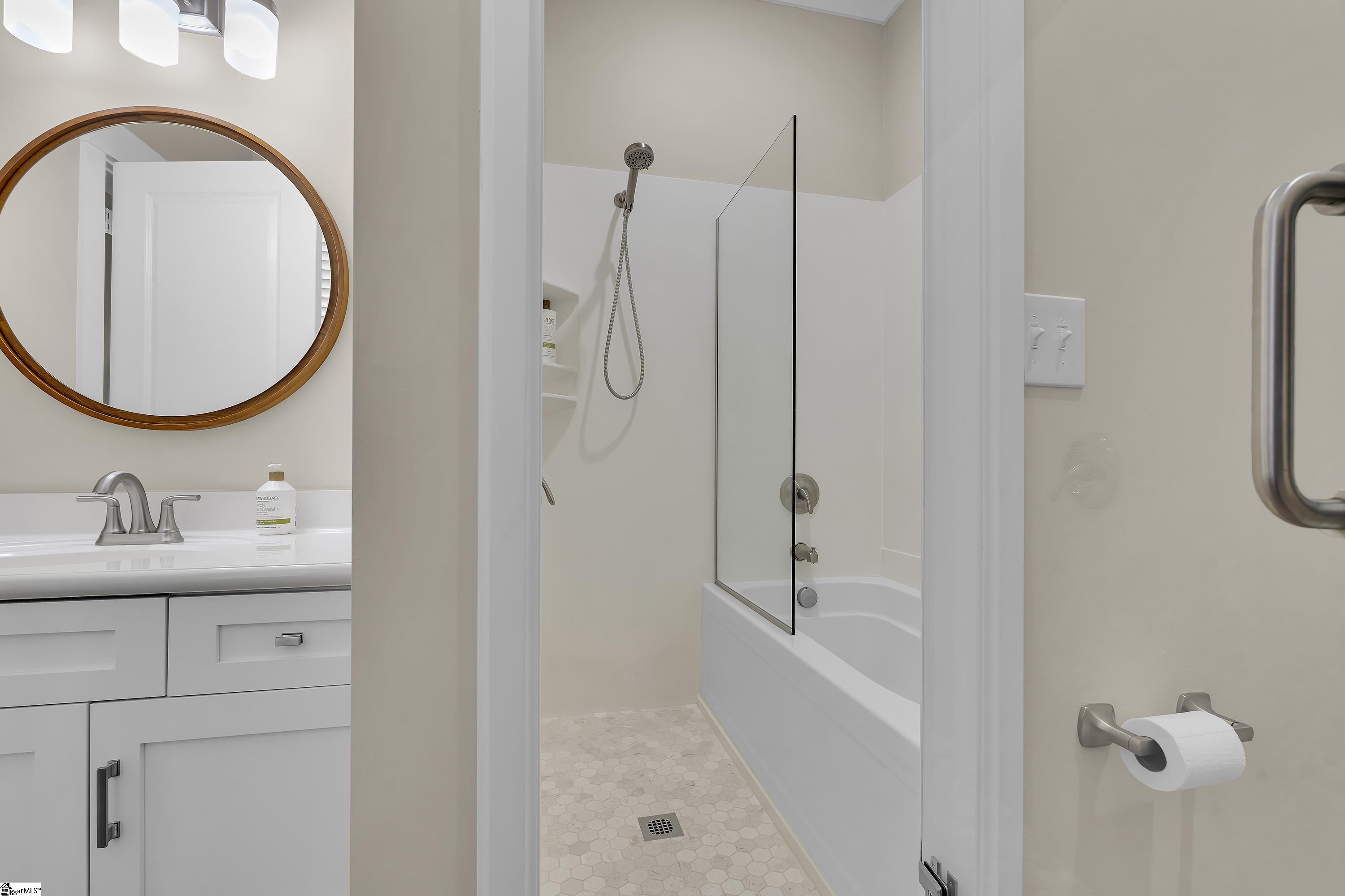 106 West Park Avenue Unit B