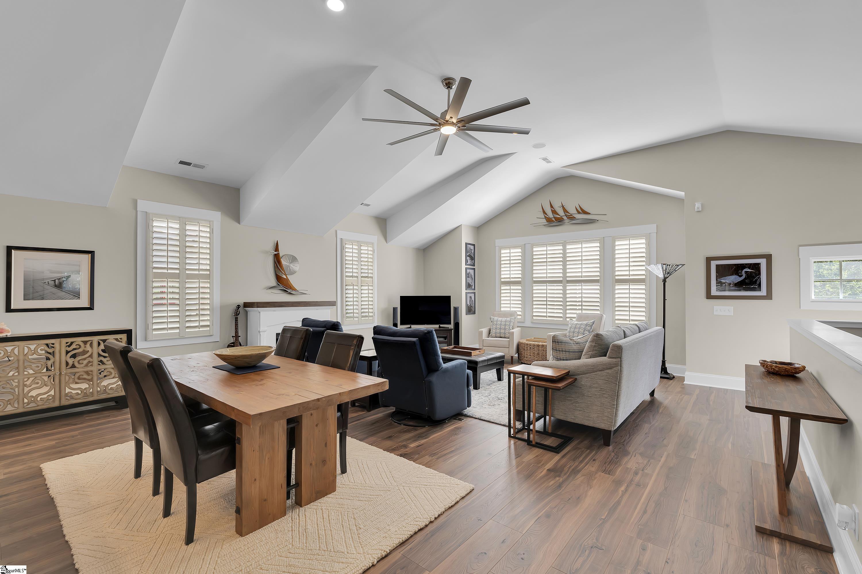 106 West Park Avenue Unit B