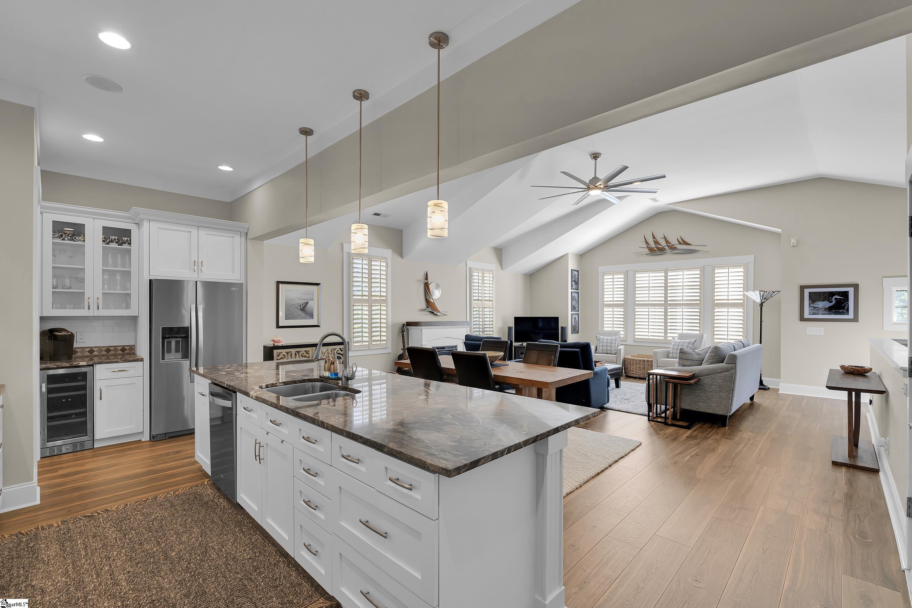 106 West Park Avenue Unit B