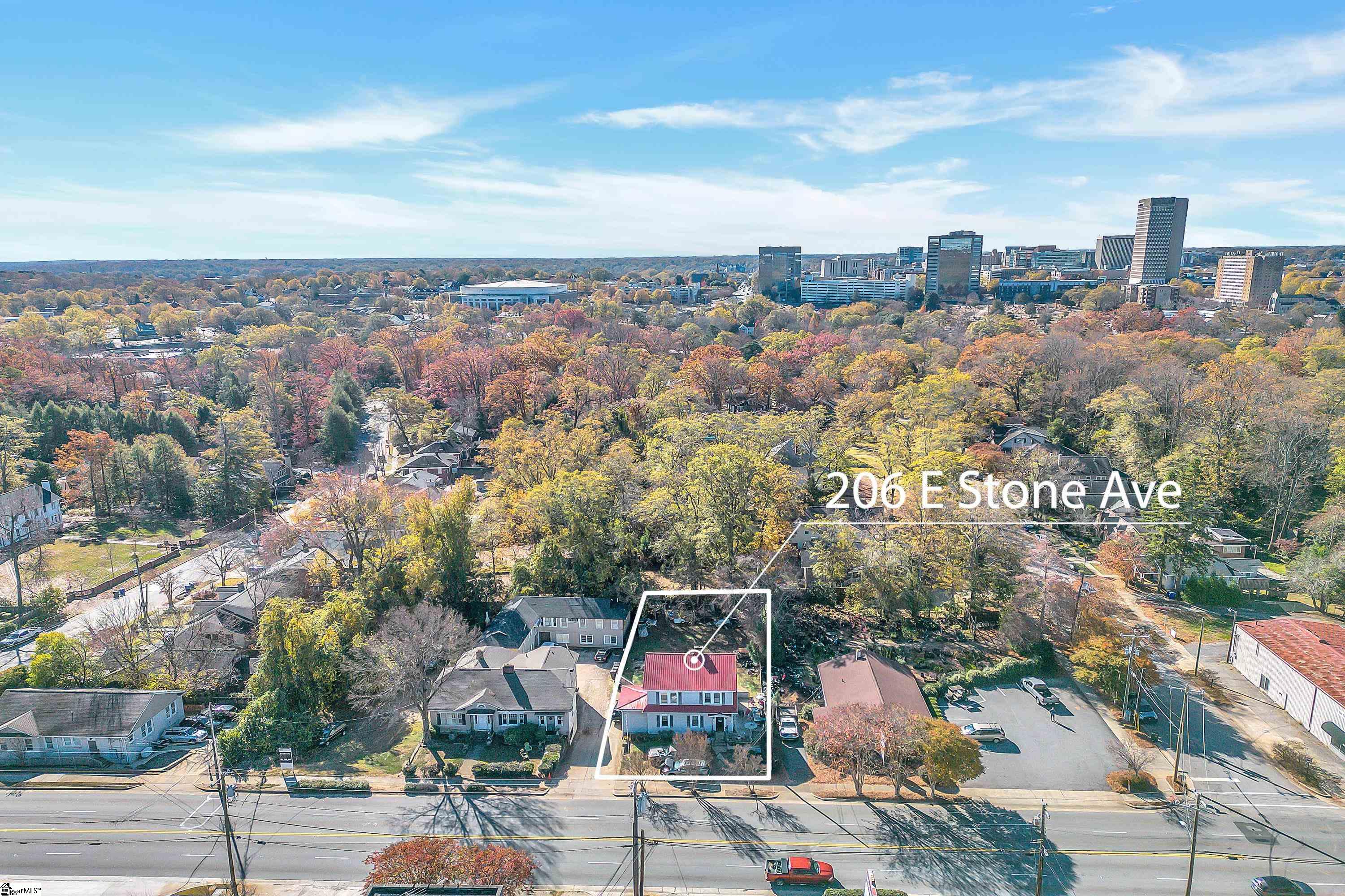 206 E Stone Avenue