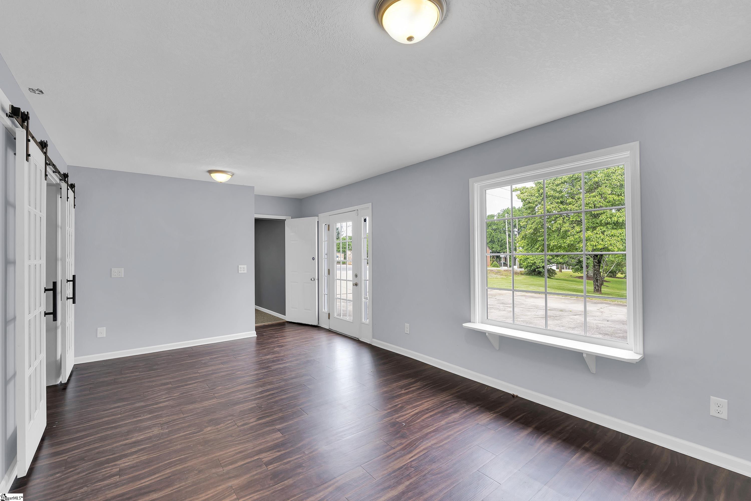 203 Roper Mountain Rd Extension